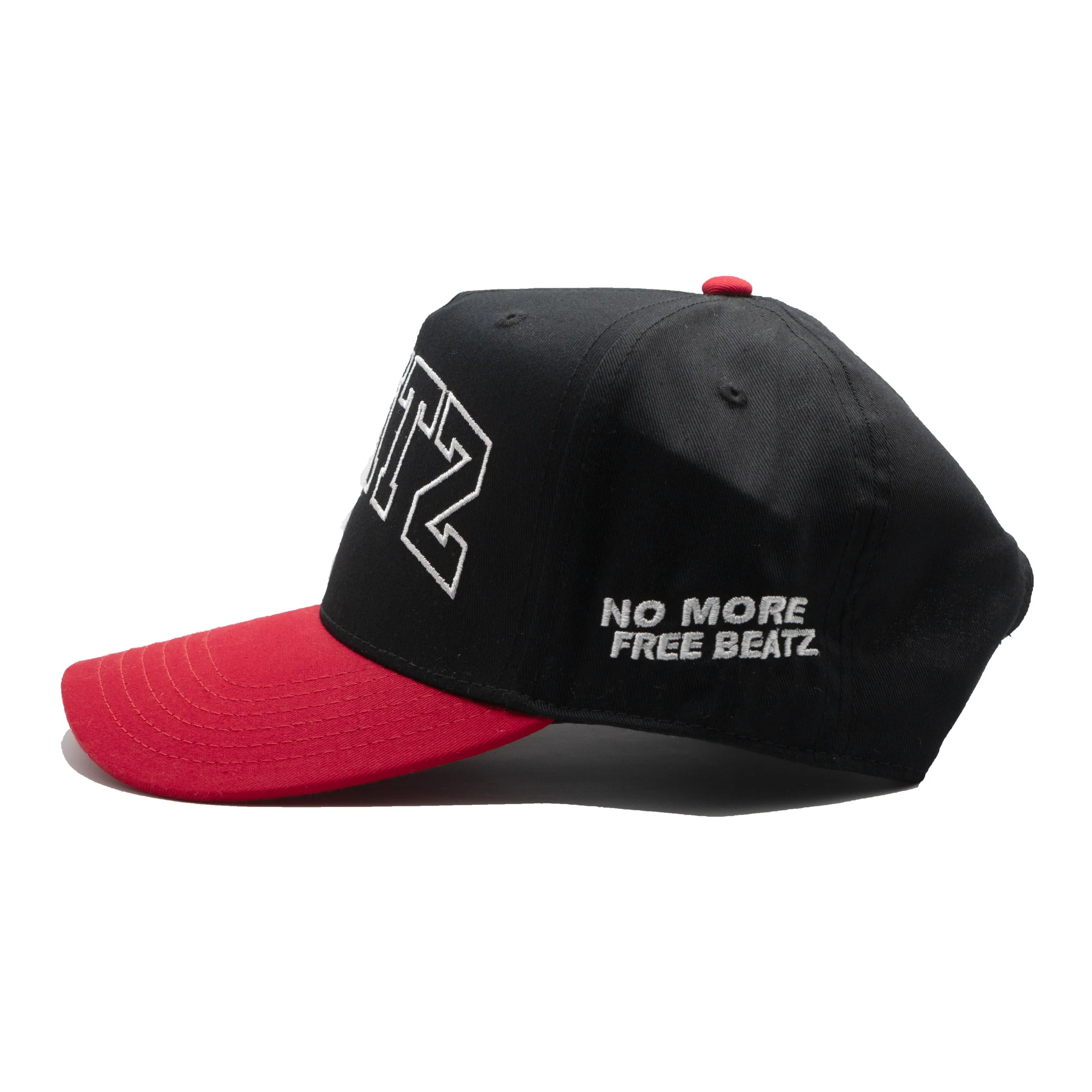 beatz black-red-side.jpg