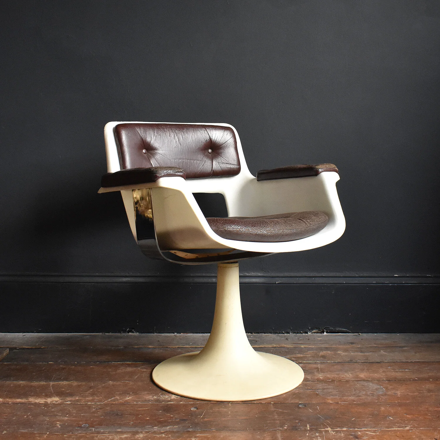 Mid Century Swivel Armchair by Albert Jacob for Grosfillex