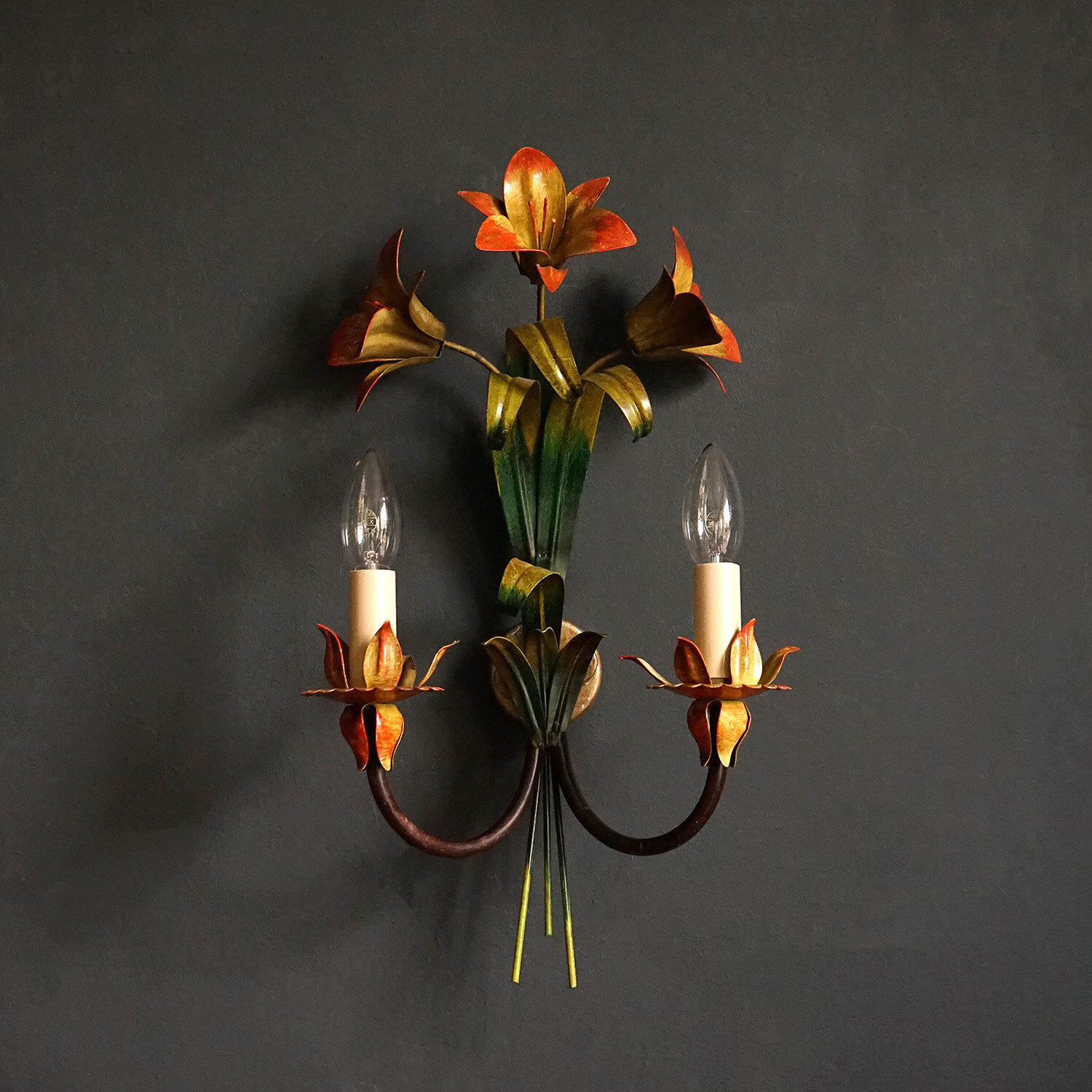 Floral Painted Tole Wall Light