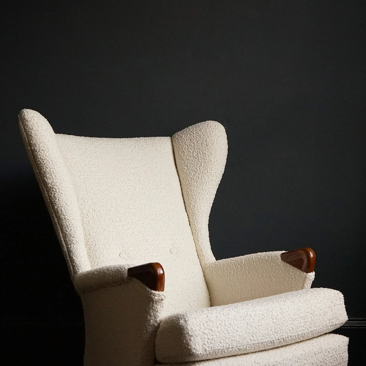 Parker Knoll 'Model 757 'Wingback Armchair, 1960s — Vintage and
