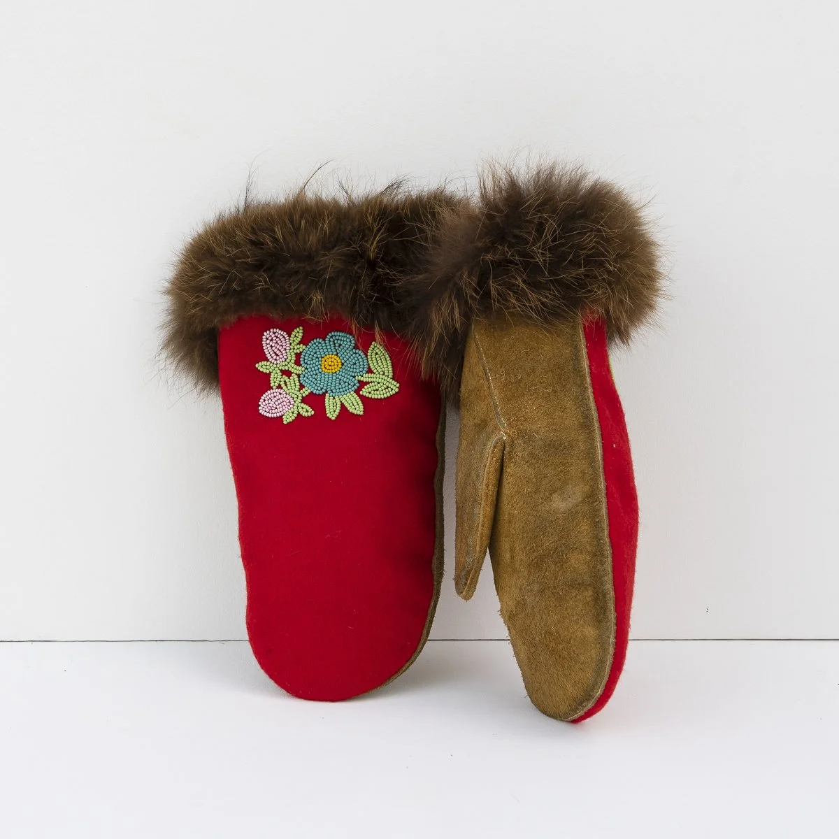 Front and Side Gloves RTG.JPG