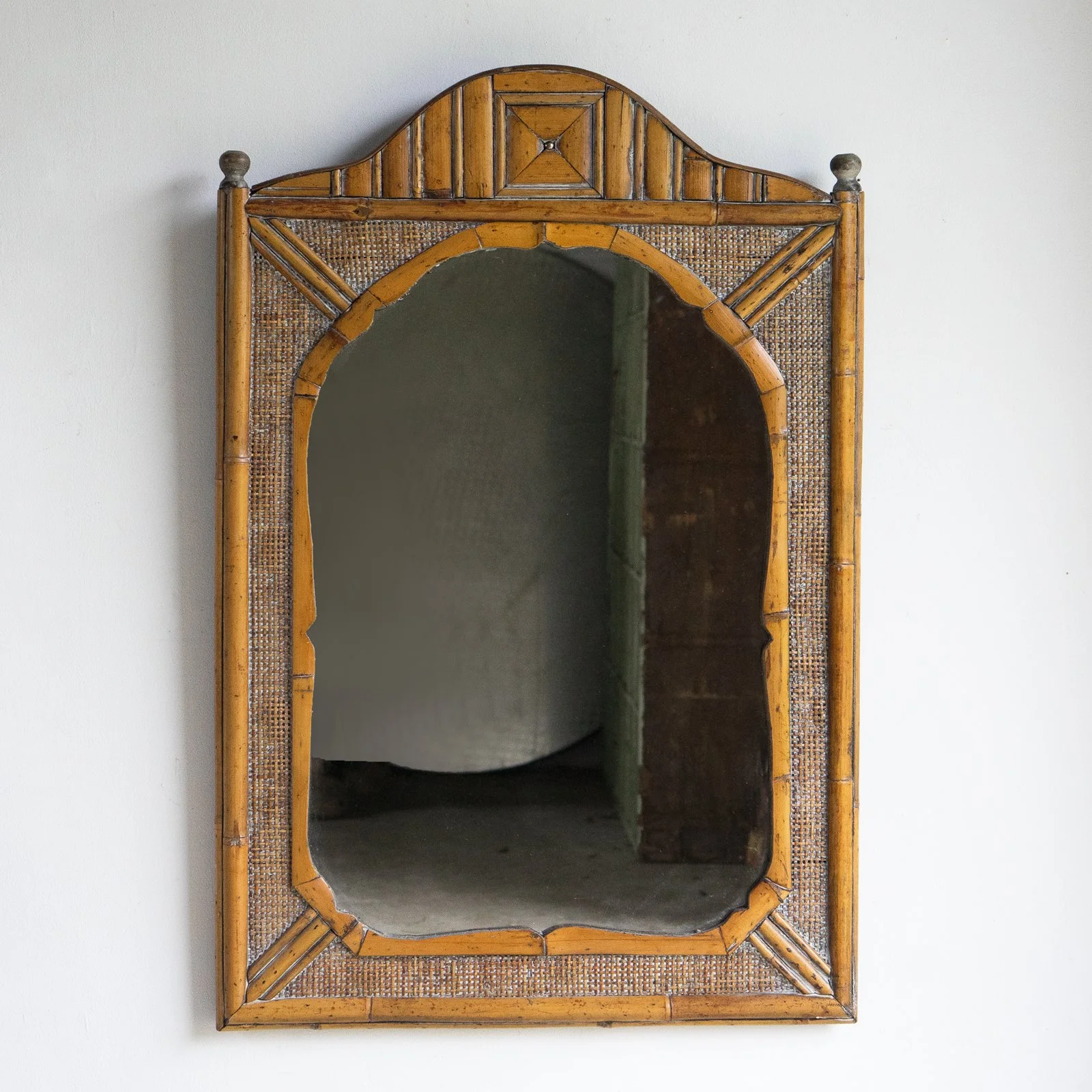 DSC09240-square.jpg (Copy)