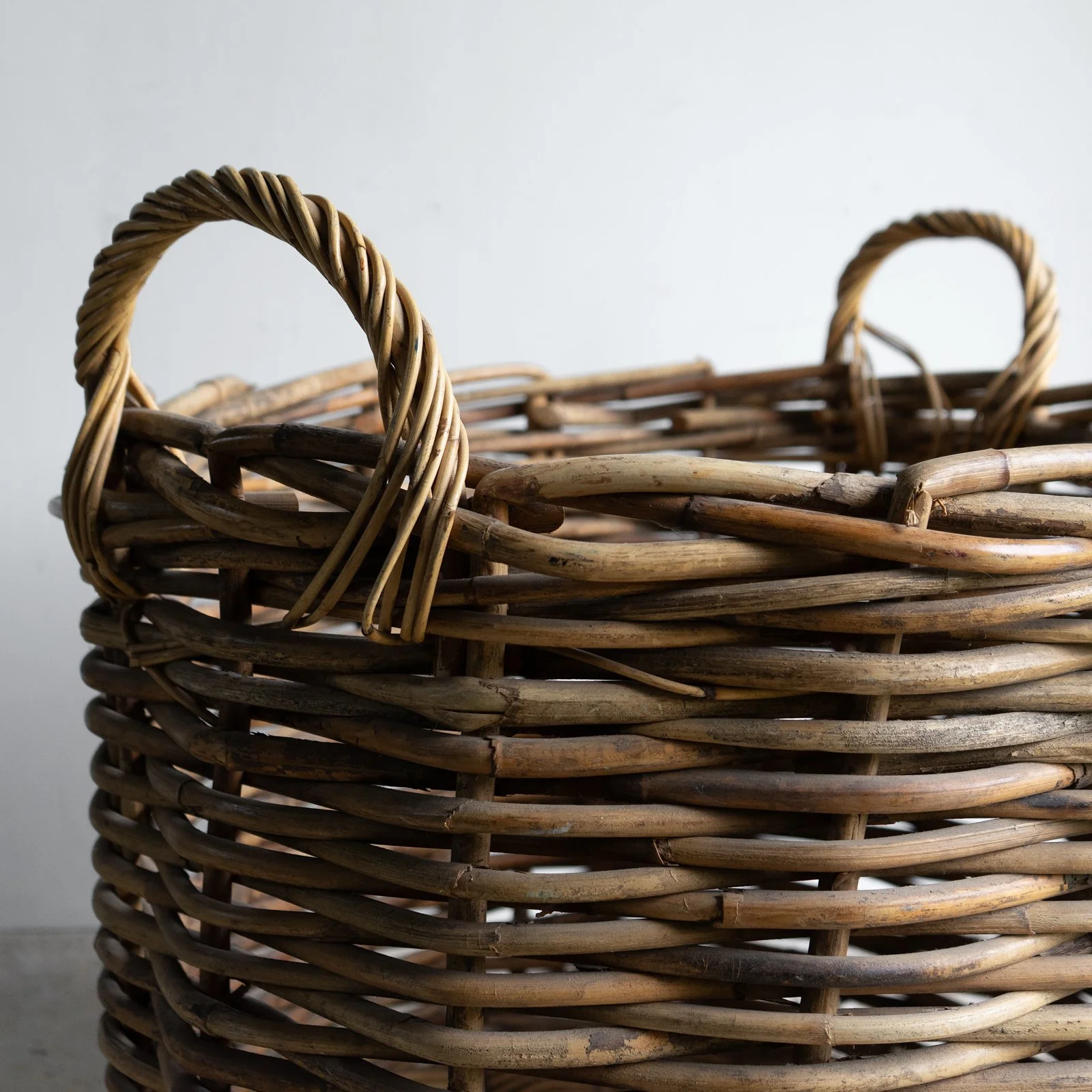 DSC00774-handle.jpg (Copy)