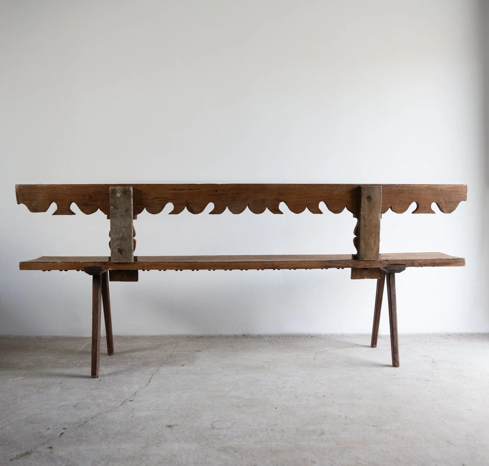 DSC01536-bacl-square-f.jpg (Copy)