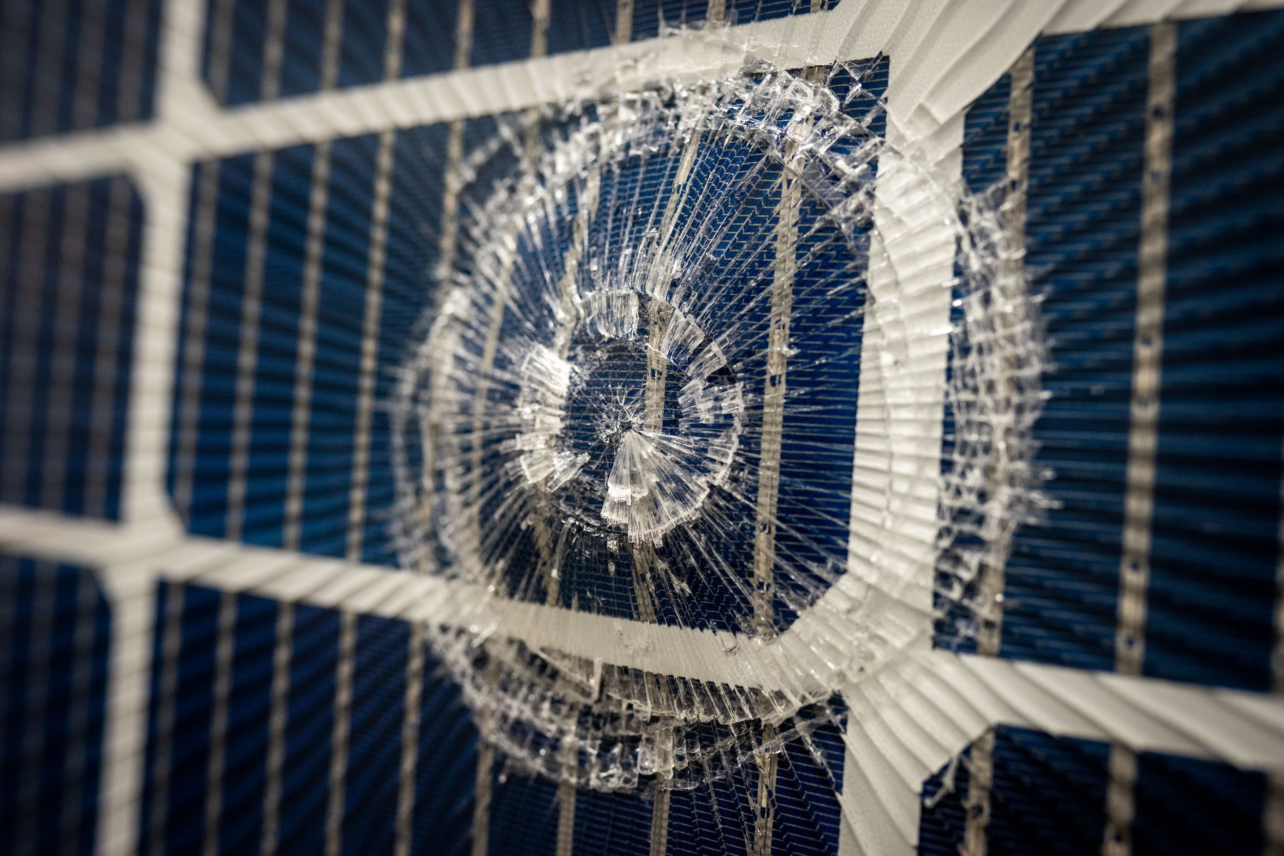 BrokenGlass_2.jpg