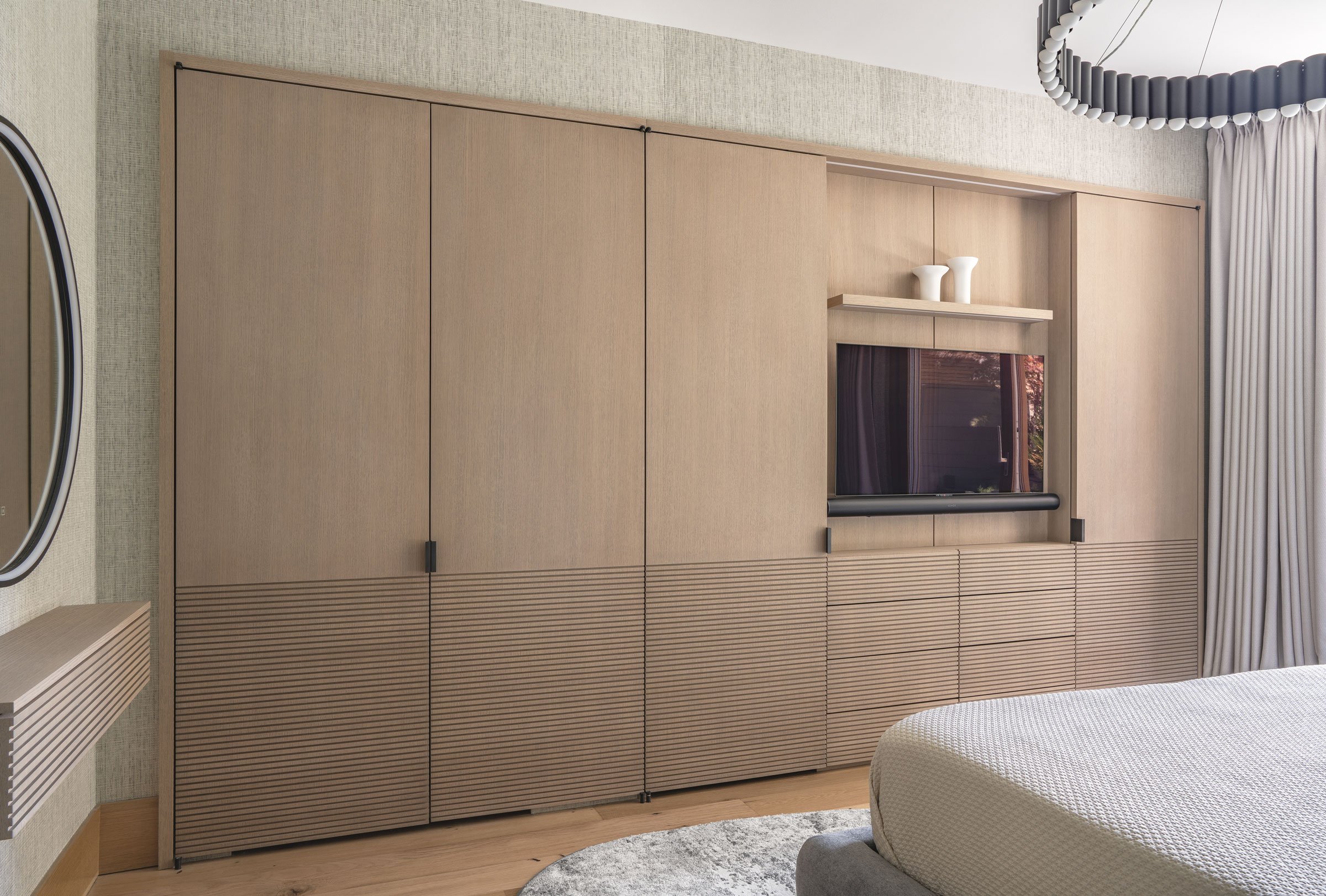 Susan-Glick-Interiors-7.26-Bedroom-4-lighter.jpg