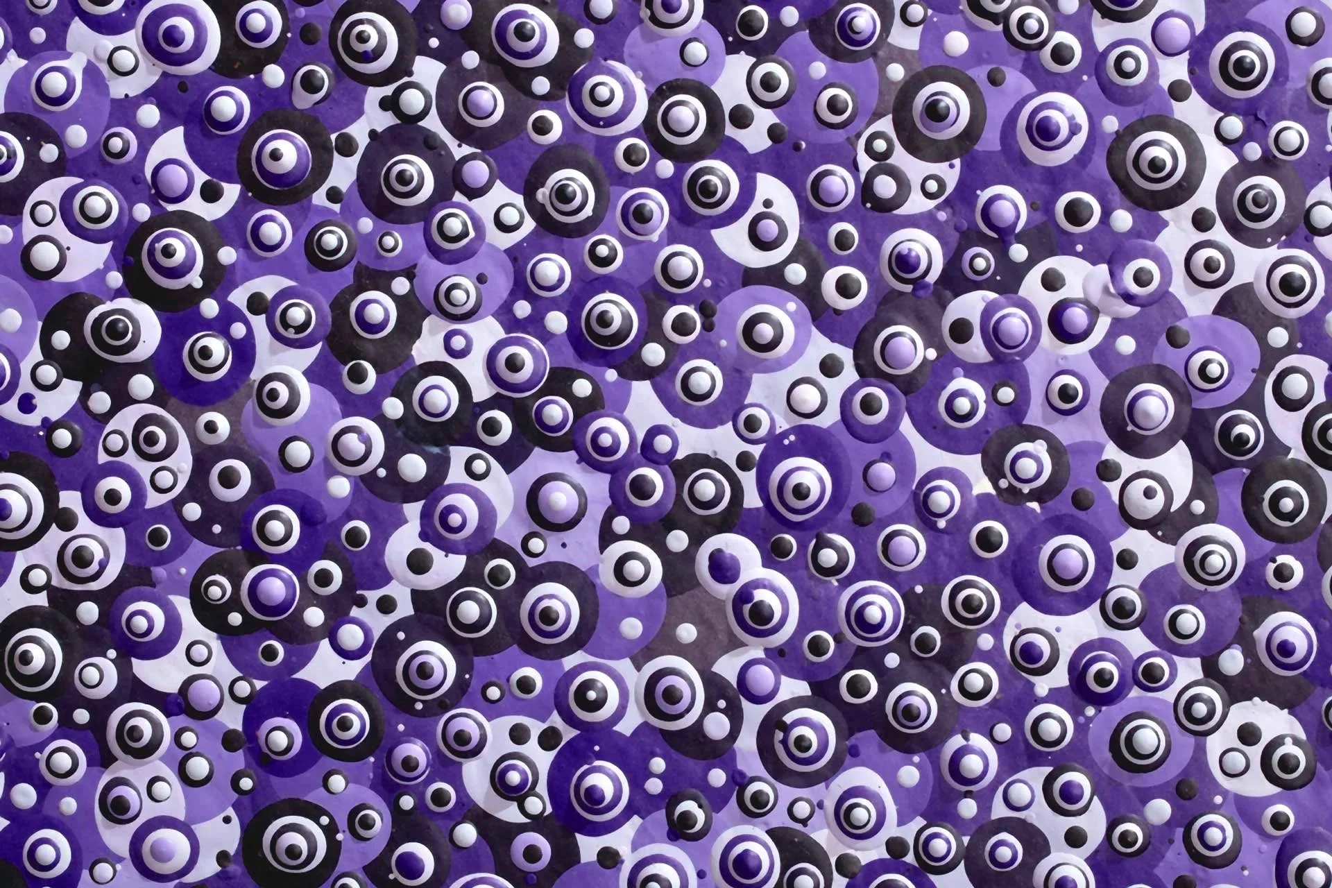 violet-monochromatic-60cm-circular-original-painting-noj-barker-macro.jpg