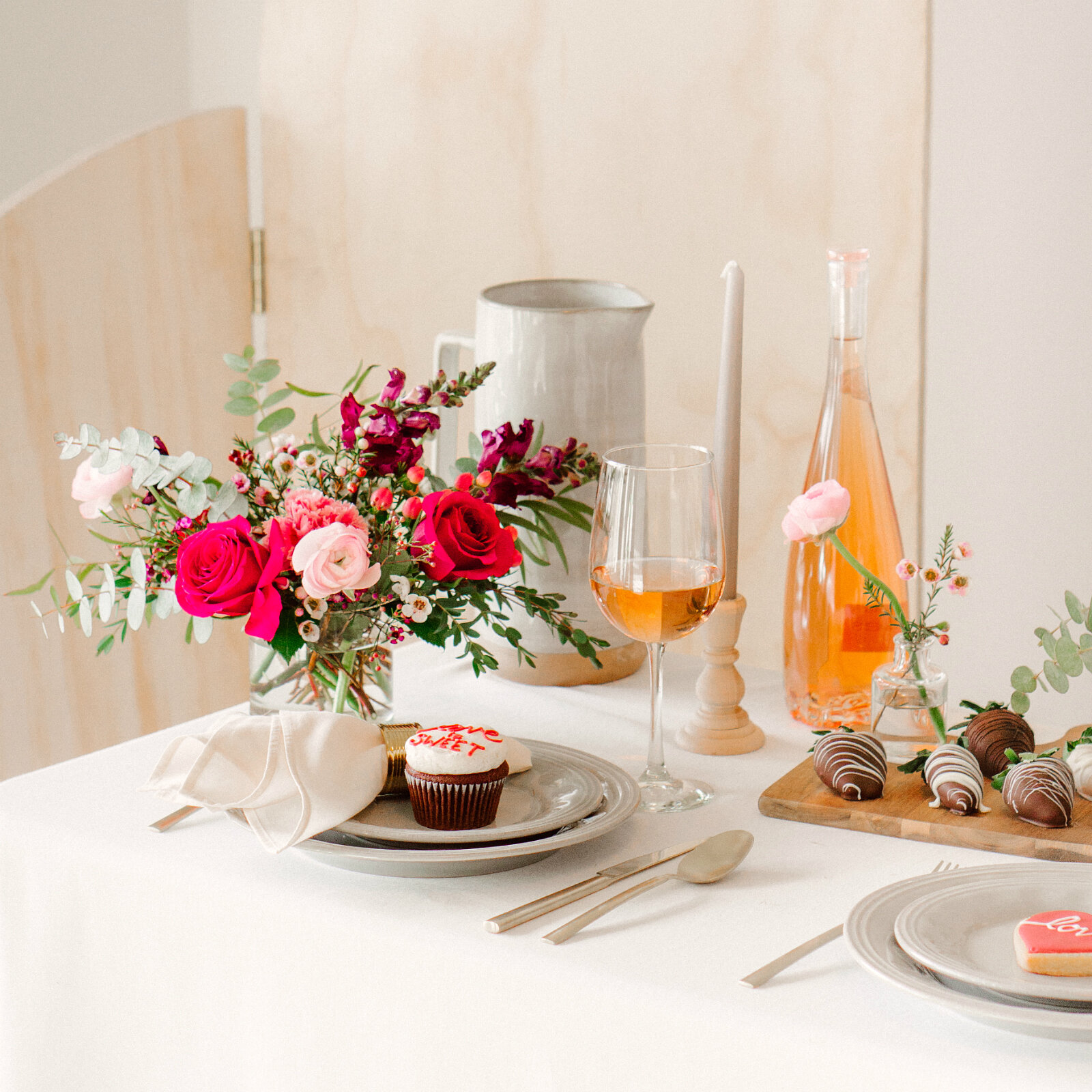 Place Setting 08 PSD IG.jpg