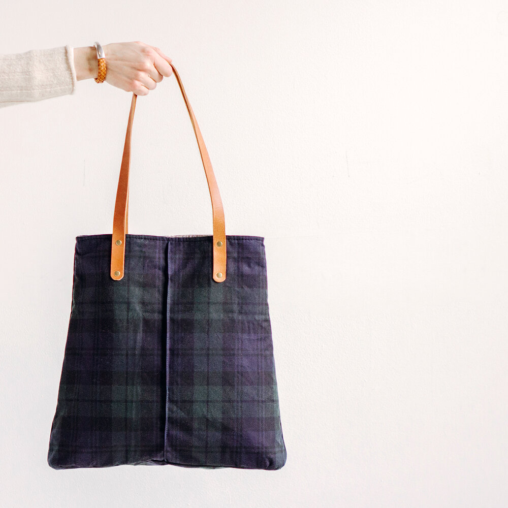 Tote Blue and Green 01 PSD IG.jpg