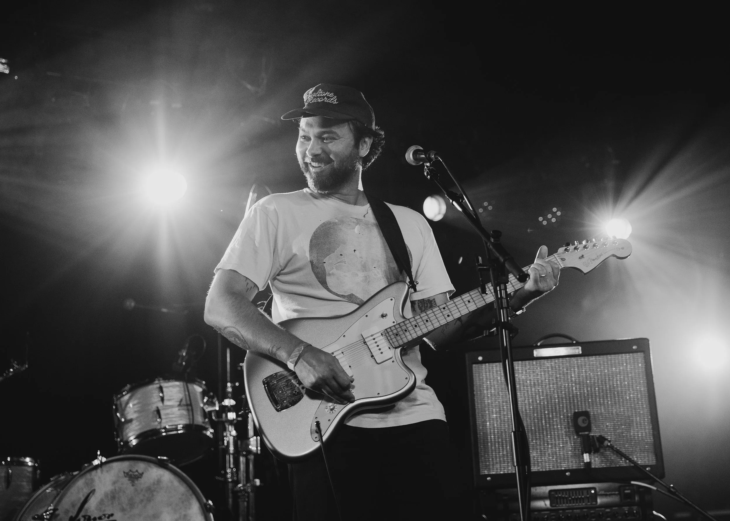 260917-SHAKEY-GRAVES-016.jpg