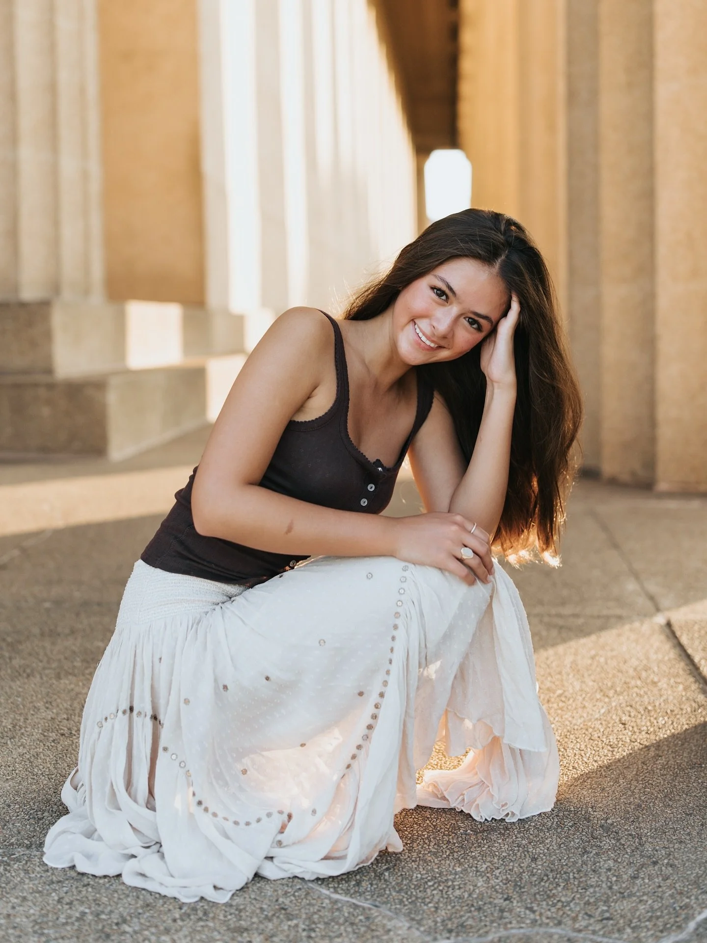 whenever anyone wants to have their photoshoot at centennial park, i&rsquo;m always SO excited!! living right in nashville, it&rsquo;s one of my favorite spots to come and just hang out or read, so i love when i have an excuse to come here for a phot