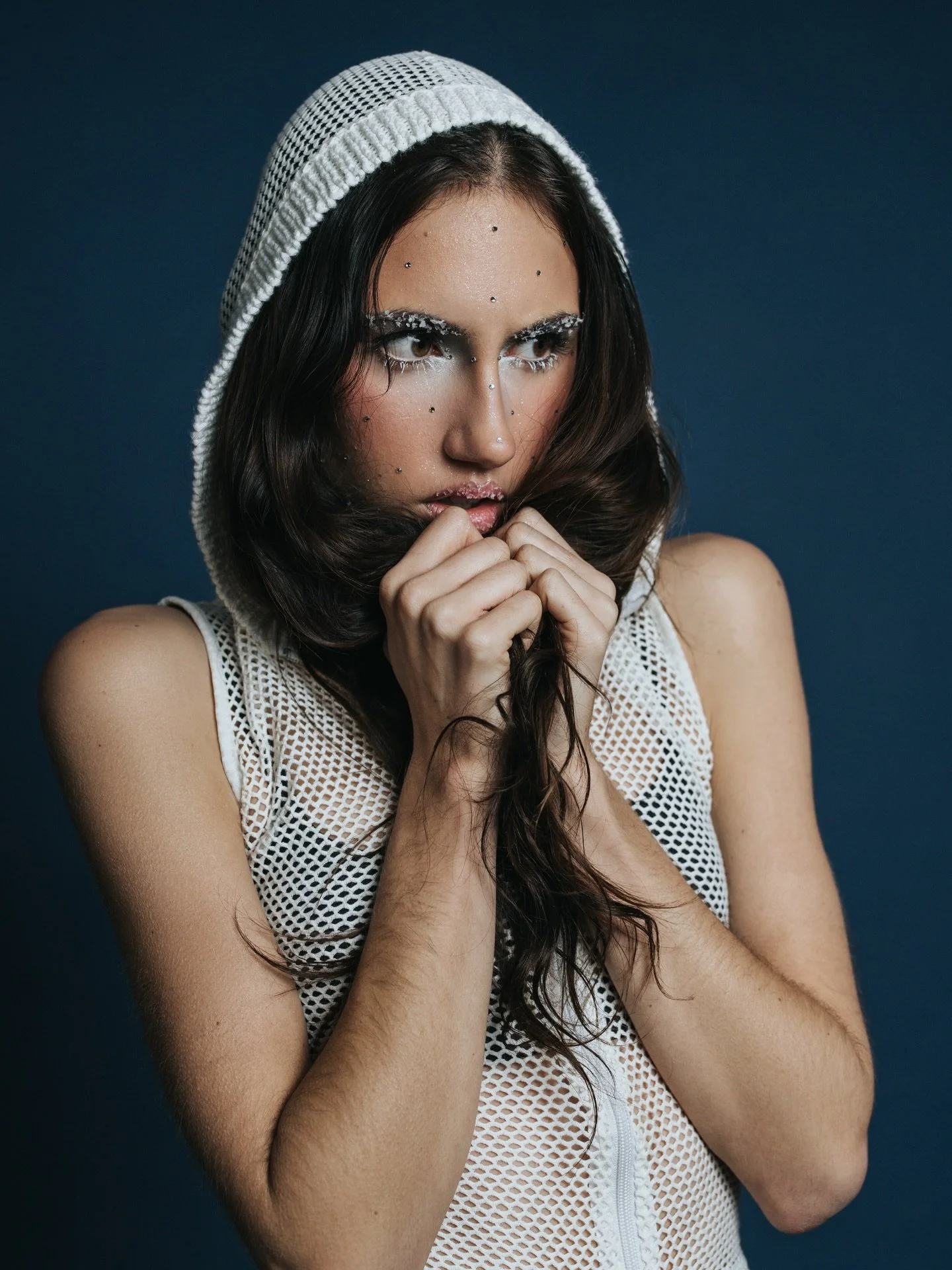 ice princess 🥶❄️

this was my last photoshoot of 2025 and oh man, was it the best way to end the year!! collaborating with an amazing team to create some of my favorite images i&rsquo;ve ever taken&hellip; yeah, more of this in 2026 please 🙂&zwj;↕️