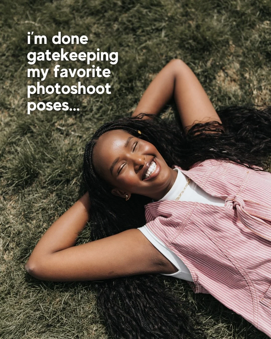 some of my favorite poses to use at portrait photoshoots!!! 

what i love about these poses is that they look different for every client, even if it&rsquo;s technically the same pose. 

these are super easy to recreate at your next photoshoot (profes