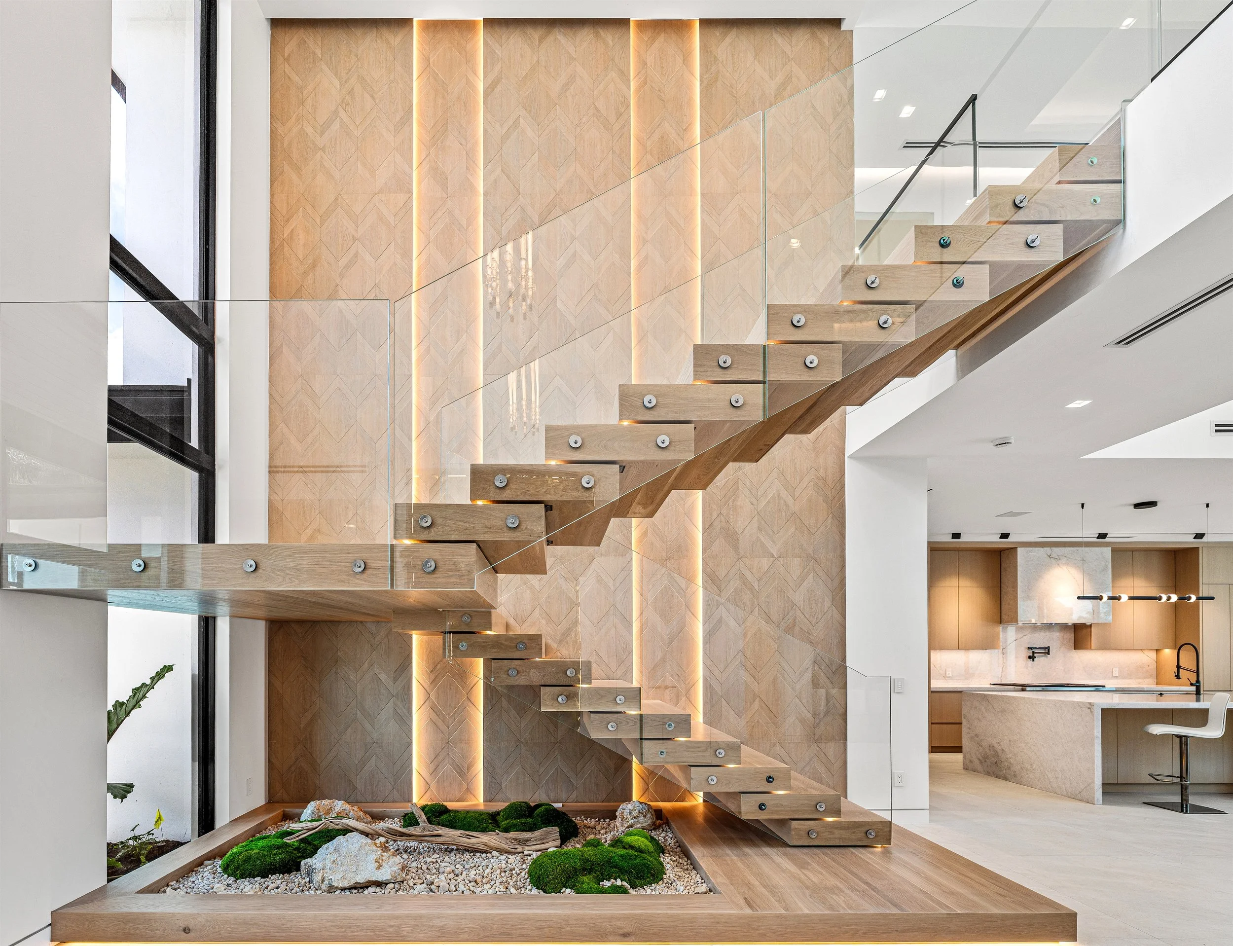 STAIRCASE.jpg