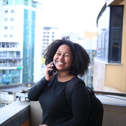 Programmatrice dès 10 ans, développeur de logiciels à 19 ans : À la rencontre de l’adolescente éthiopienne entrepreneur en technologie  