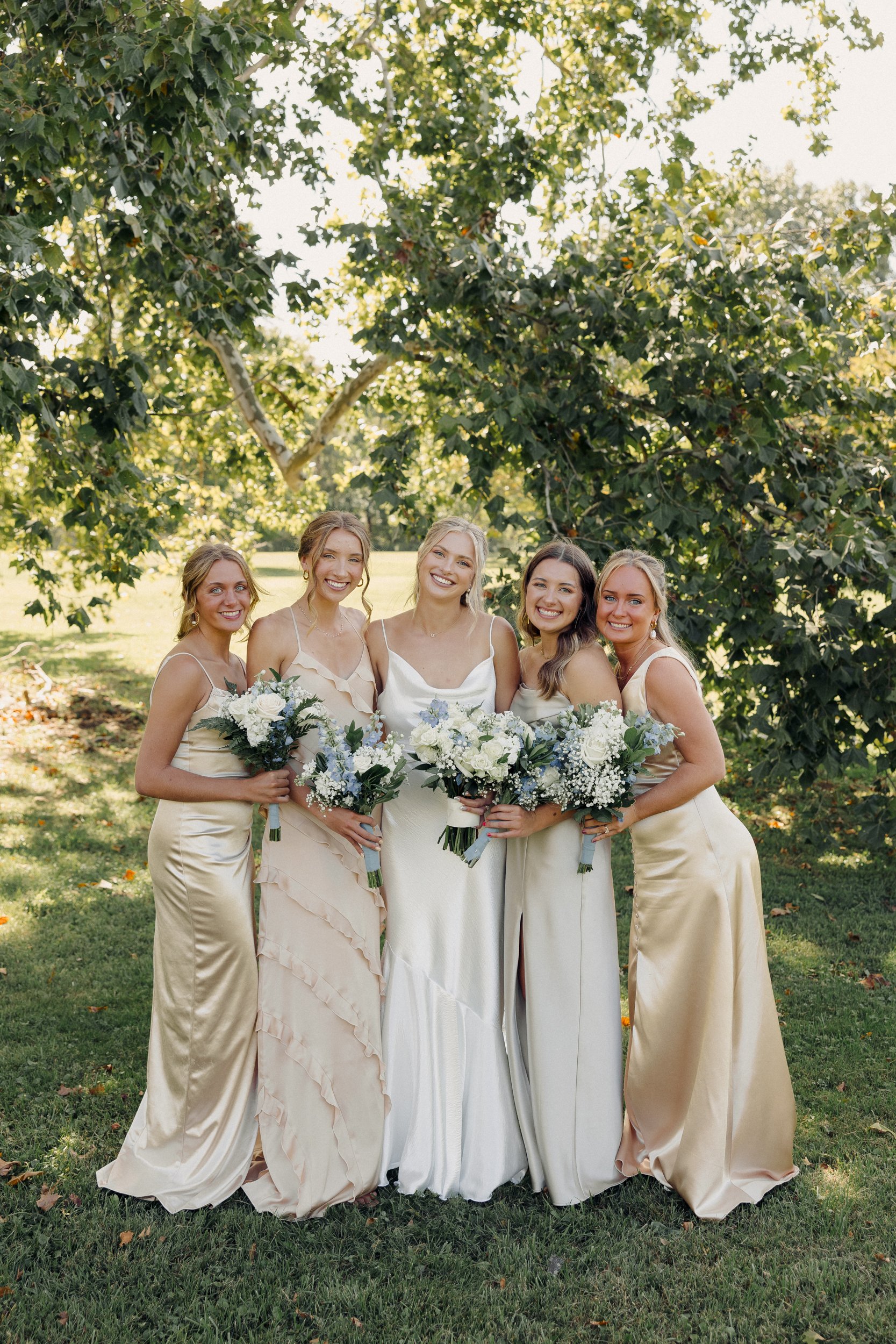 virginia-mountain-wedding-balcony-downs-34.jpg