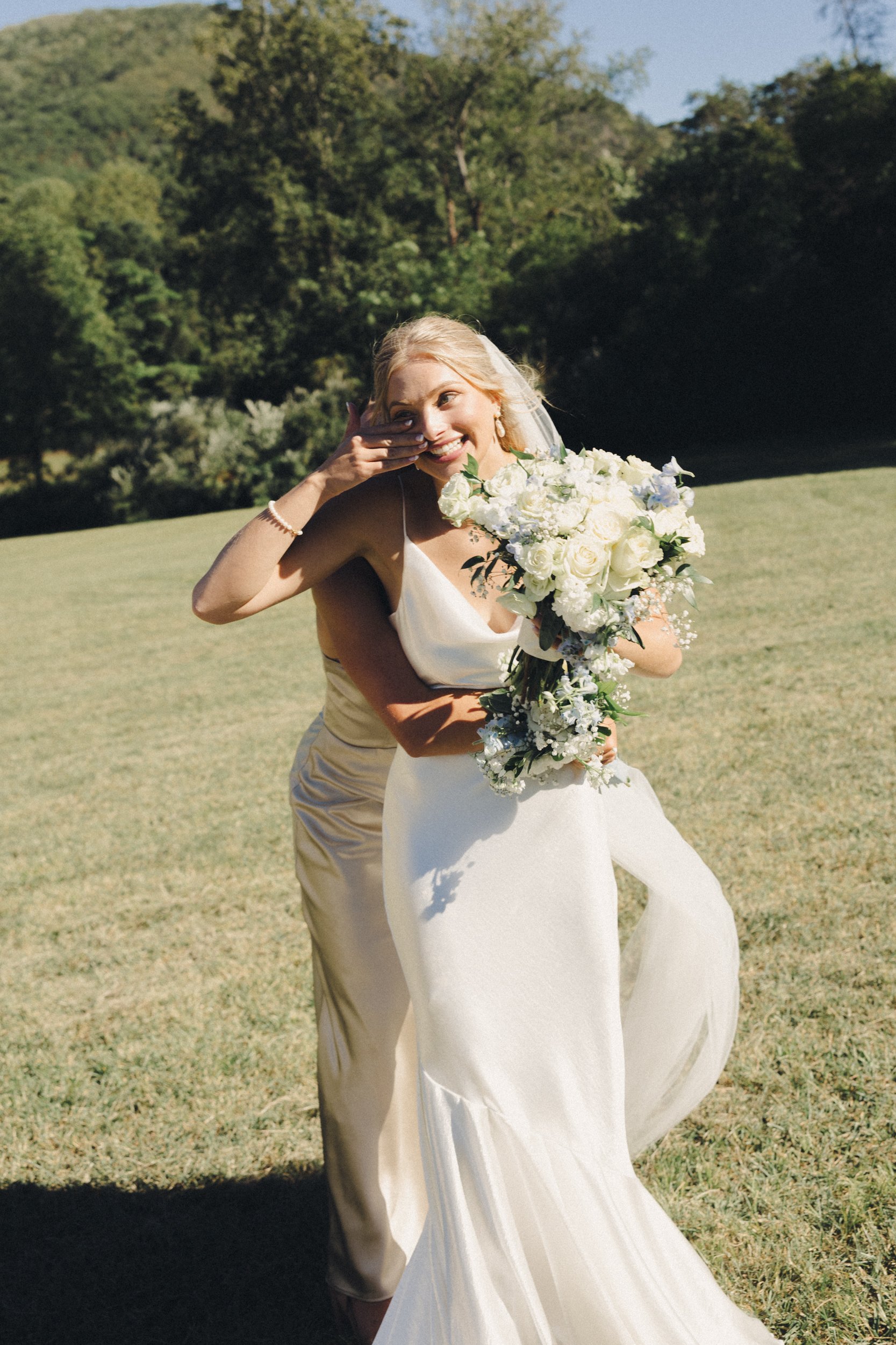 virginia-mountain-wedding-balcony-downs-51.jpg