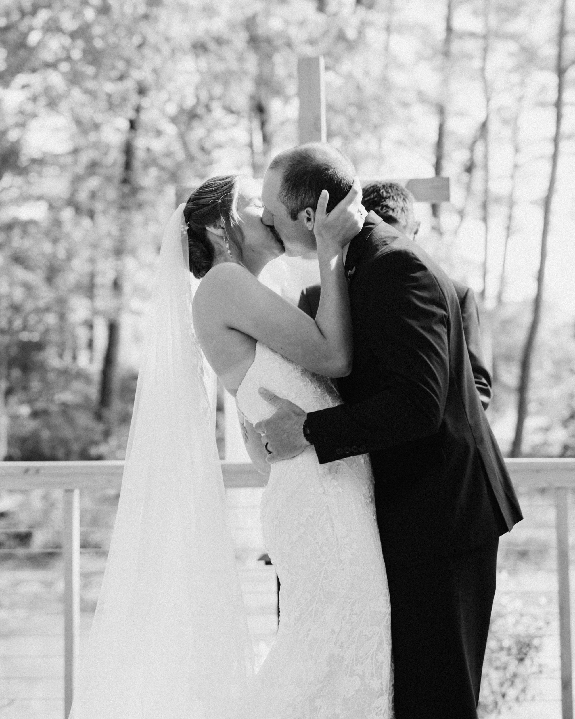 virginia-beach-wedding-haley-josh-100.jpg