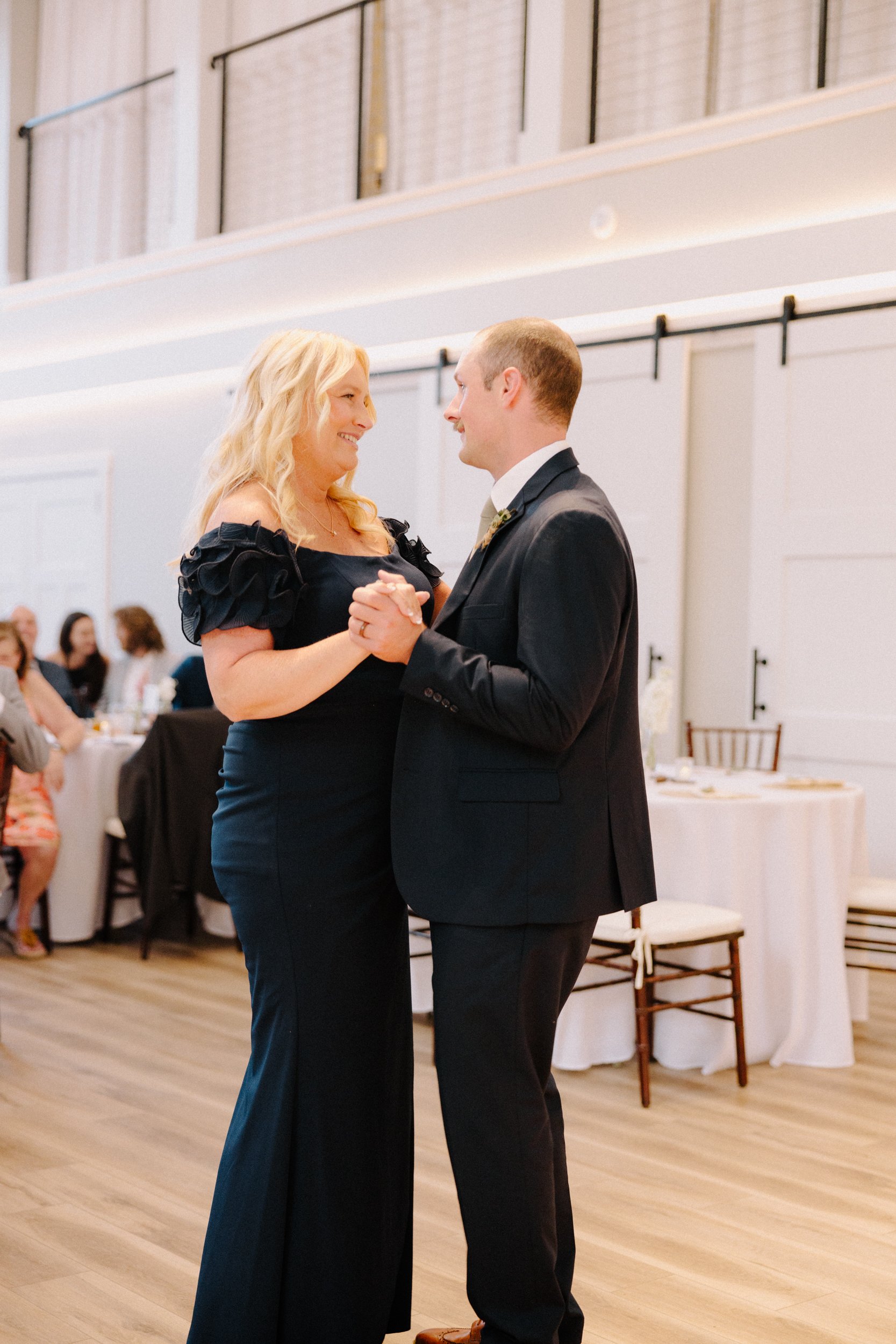virginia-beach-wedding-haley-josh-172.jpg