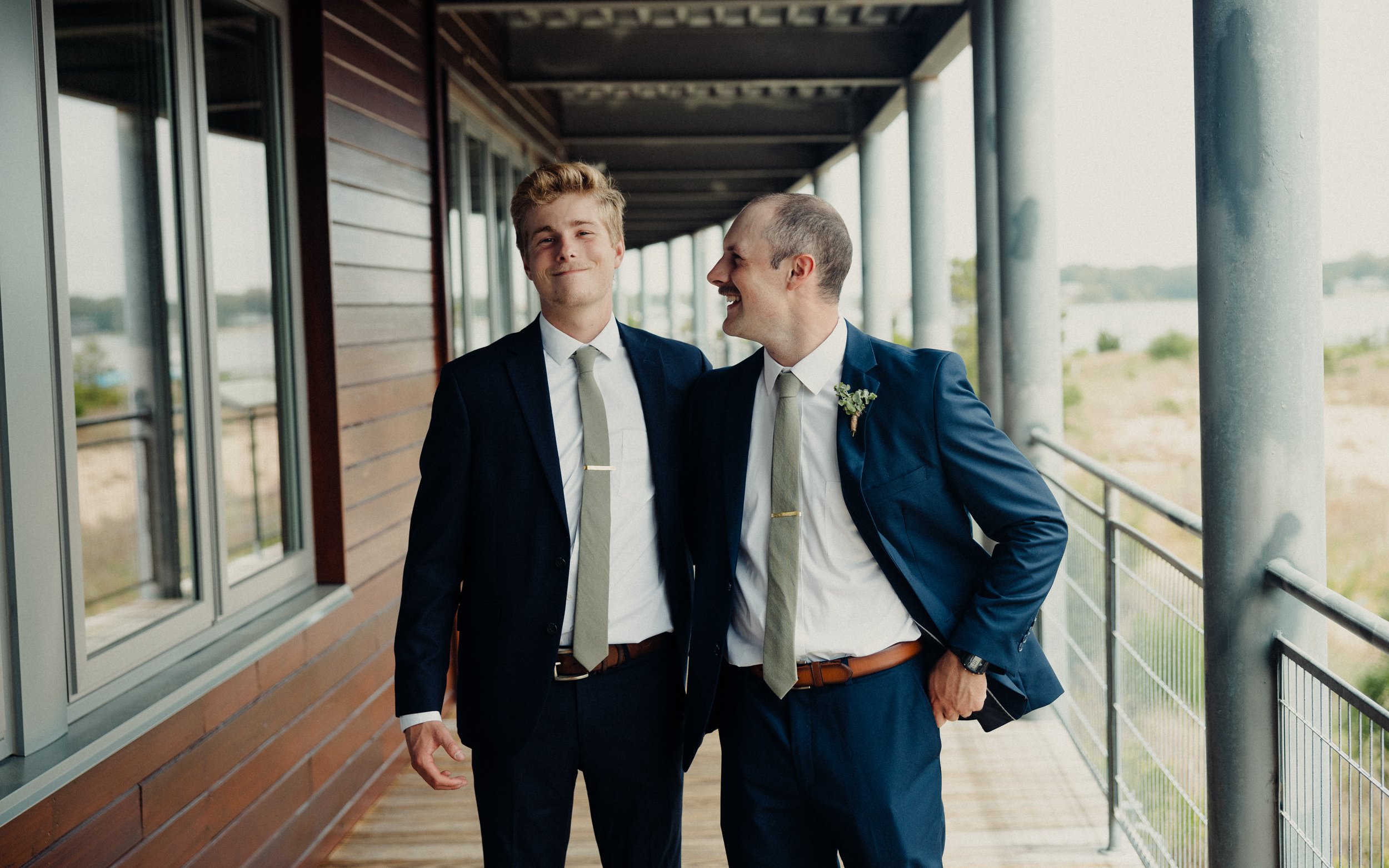 virginia-beach-wedding-haley-josh-16.jpg