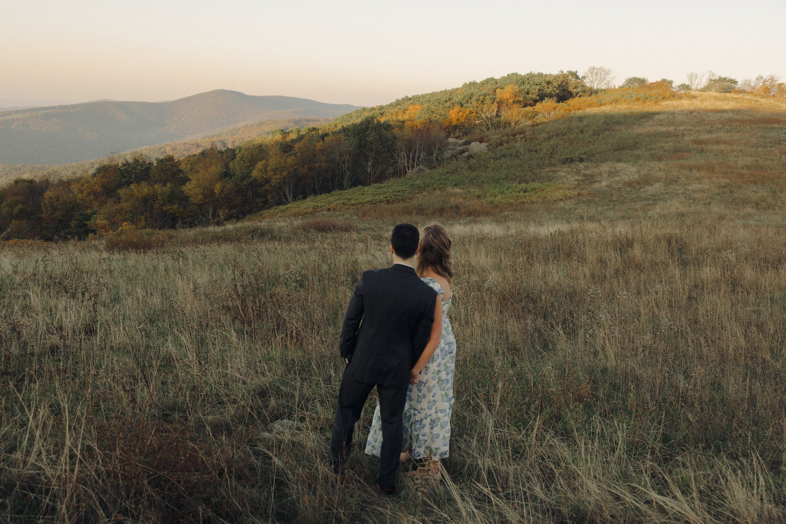 virginia-wedding-mountain-engagement-photo-session-29.jpg