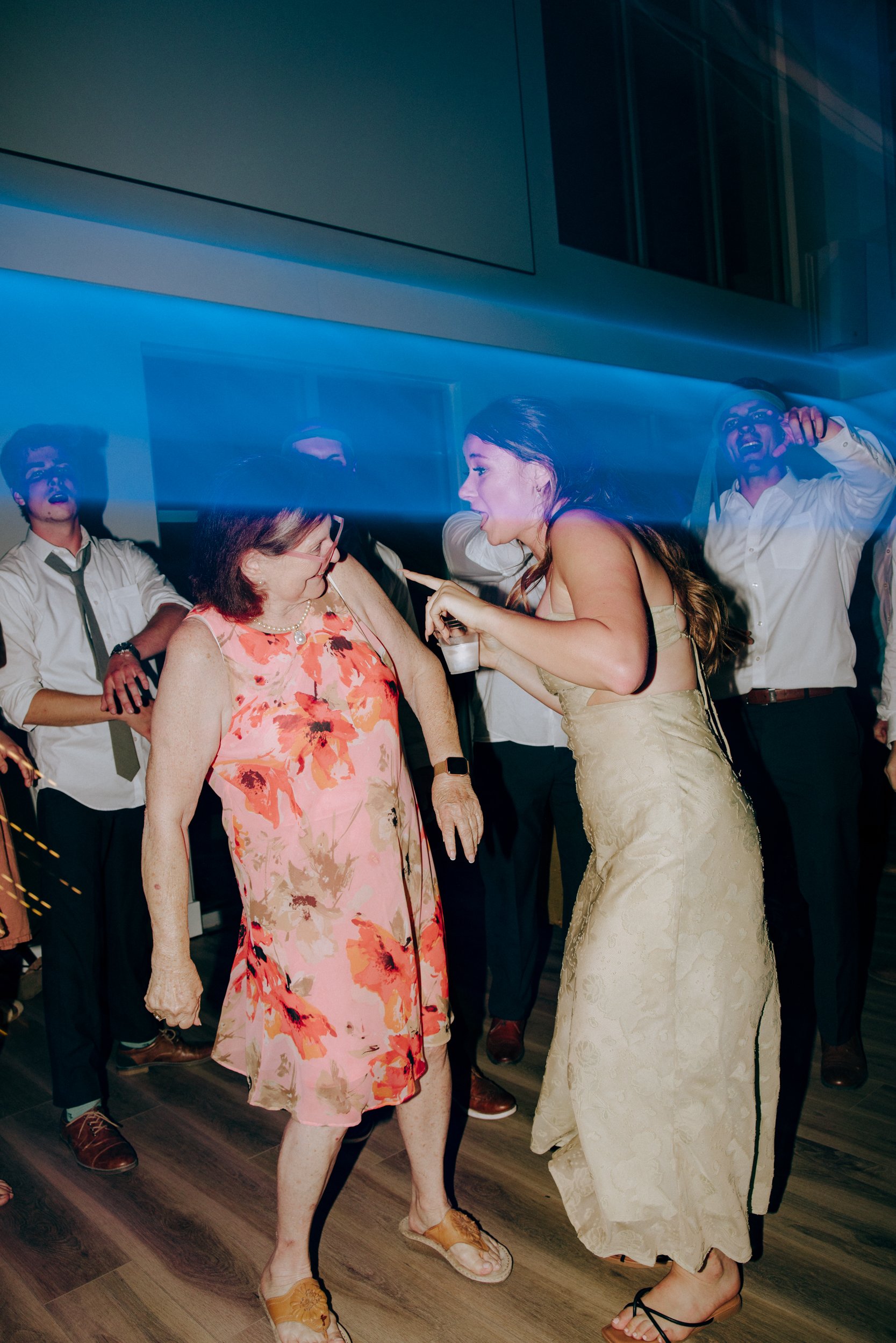 virginia-beach-wedding-haley-josh-186.jpg