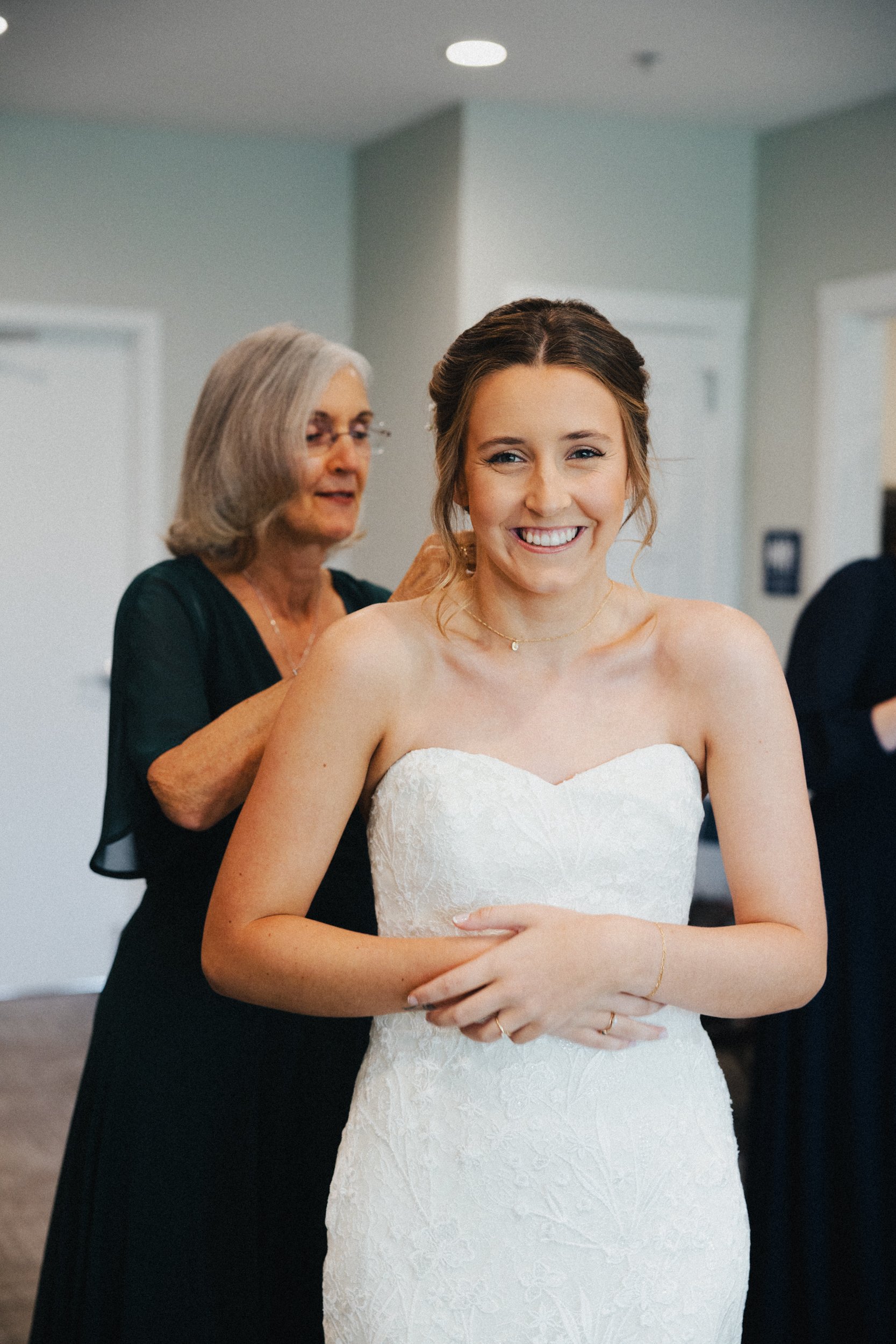 virginia-beach-wedding-haley-josh-27.jpg