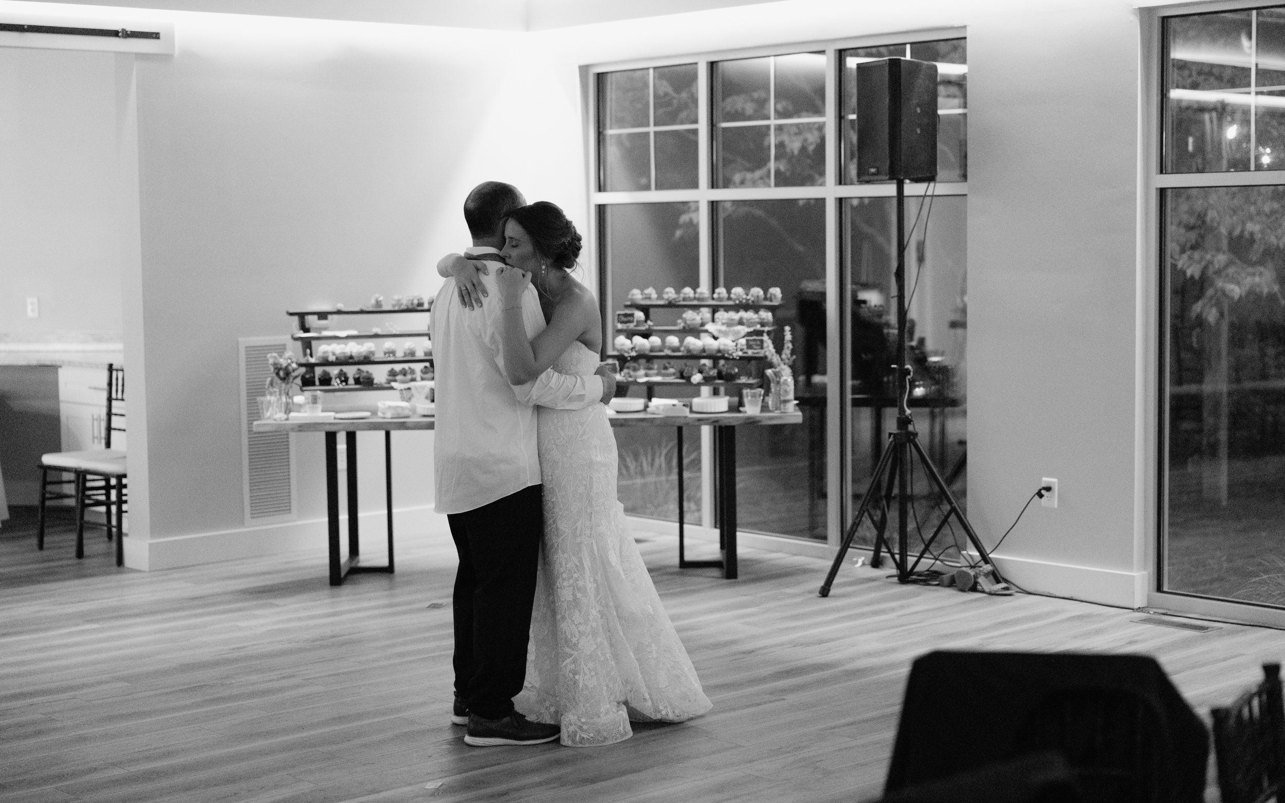 virginia-beach-wedding-haley-josh-191.jpg