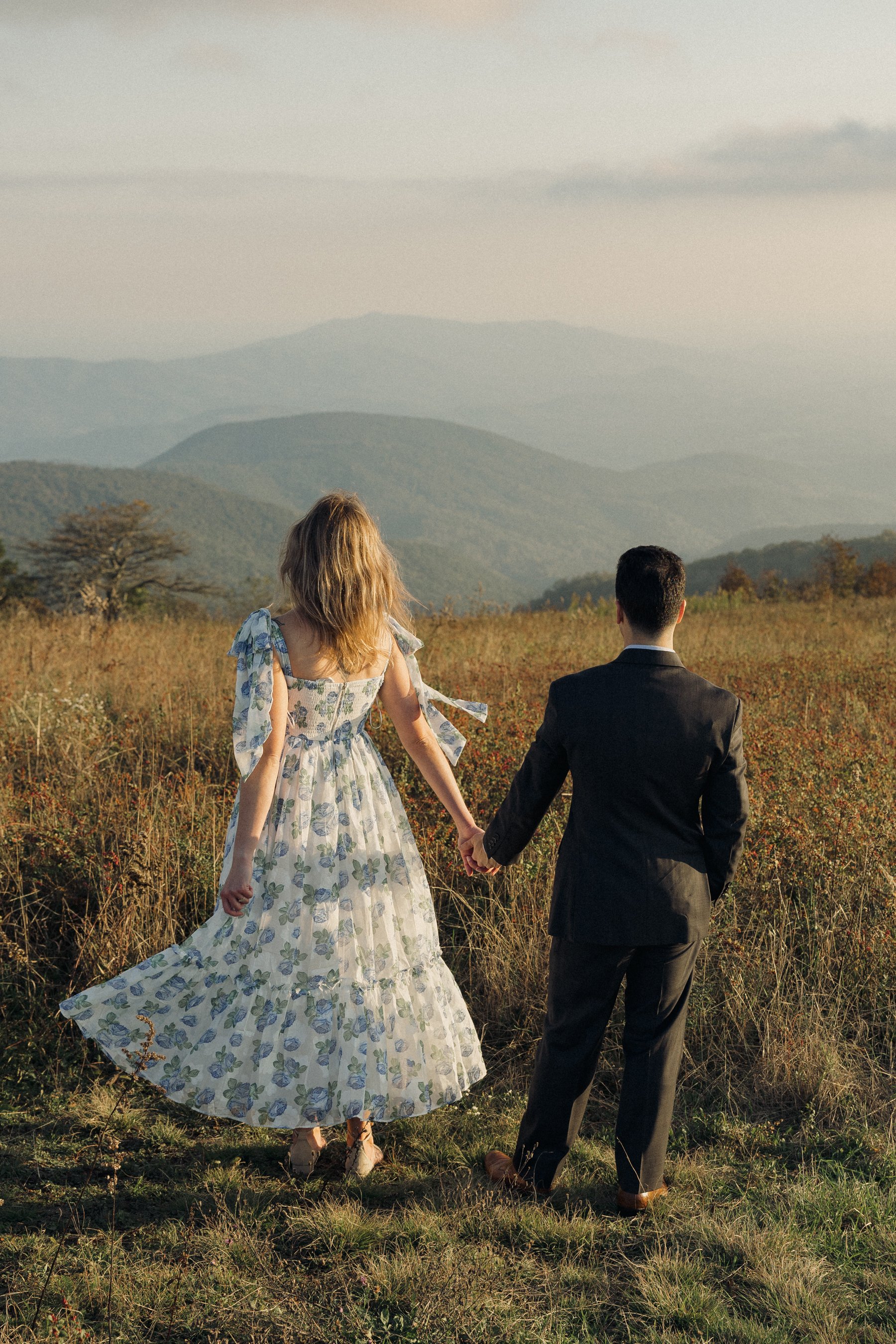 virginia-wedding-mountain-engagement-photo-session-17.jpg