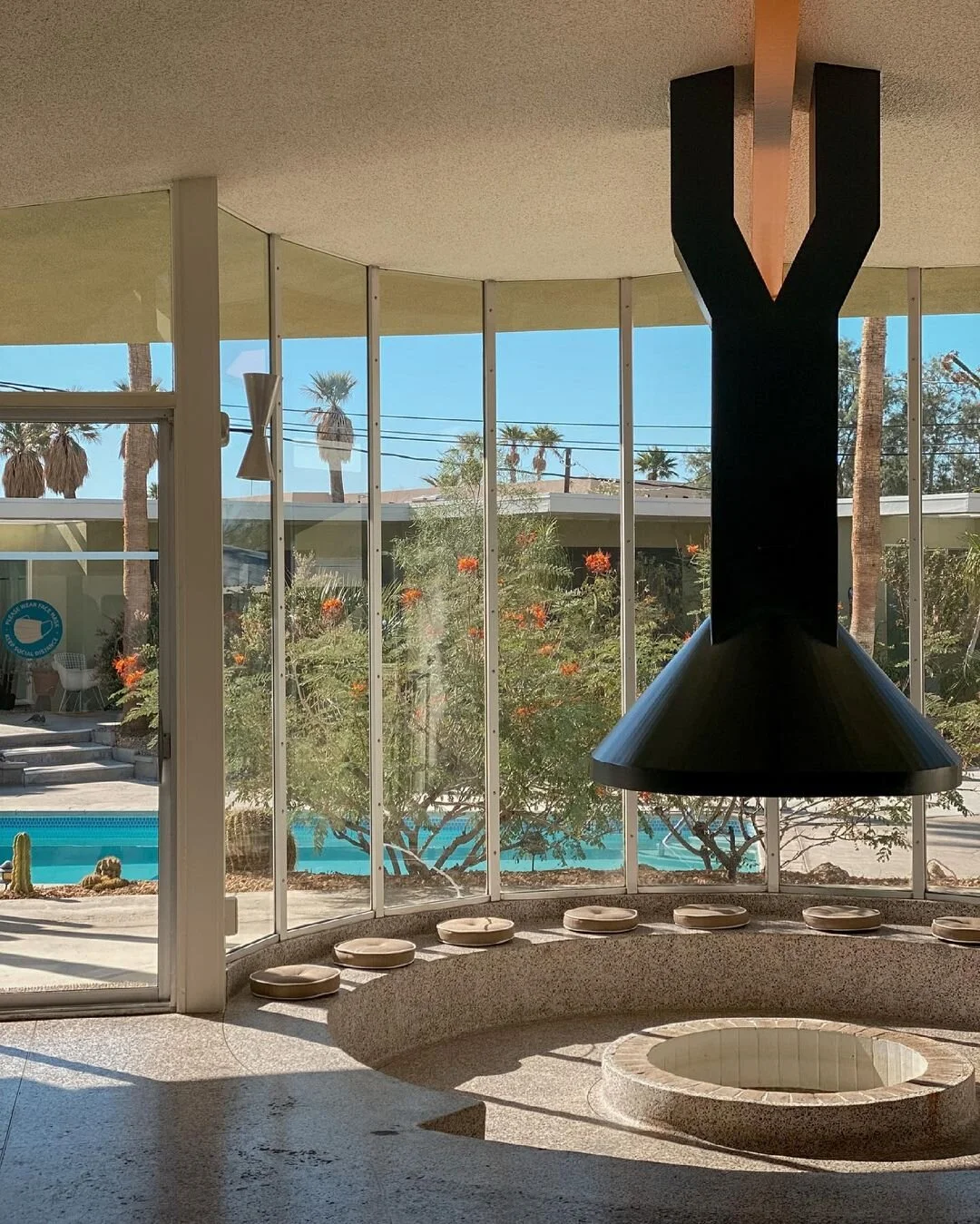 Top 10 Hot Spring Hotels In Palm Springs, CA