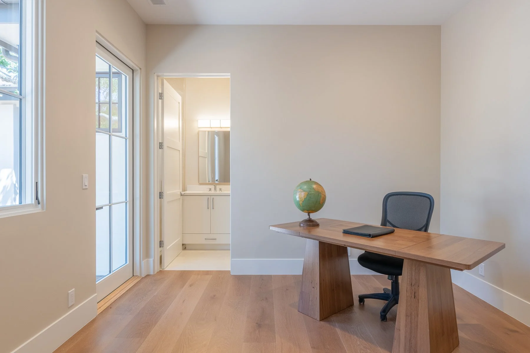 423_Estrella_D_Oro_Ave_116 web.jpg