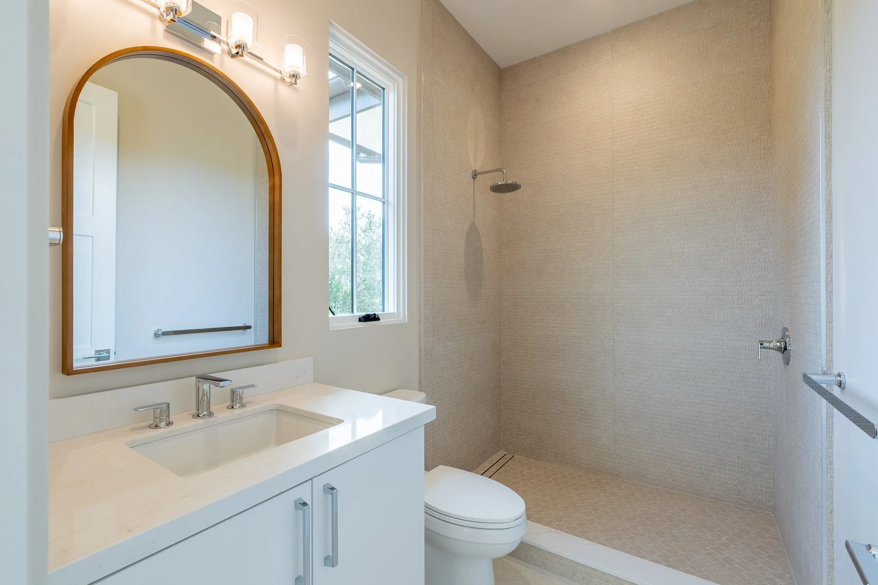 423_Estrella_D_Oro_Ave_038 web.jpg