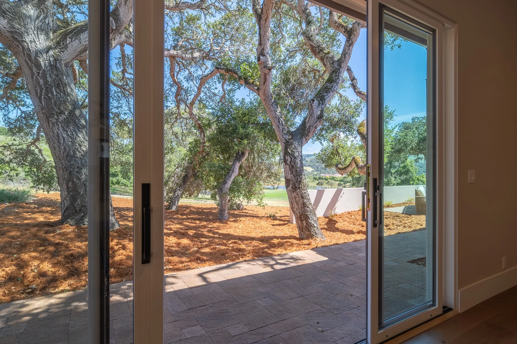 423_Estrella_D_Oro_Ave_107 web.jpg