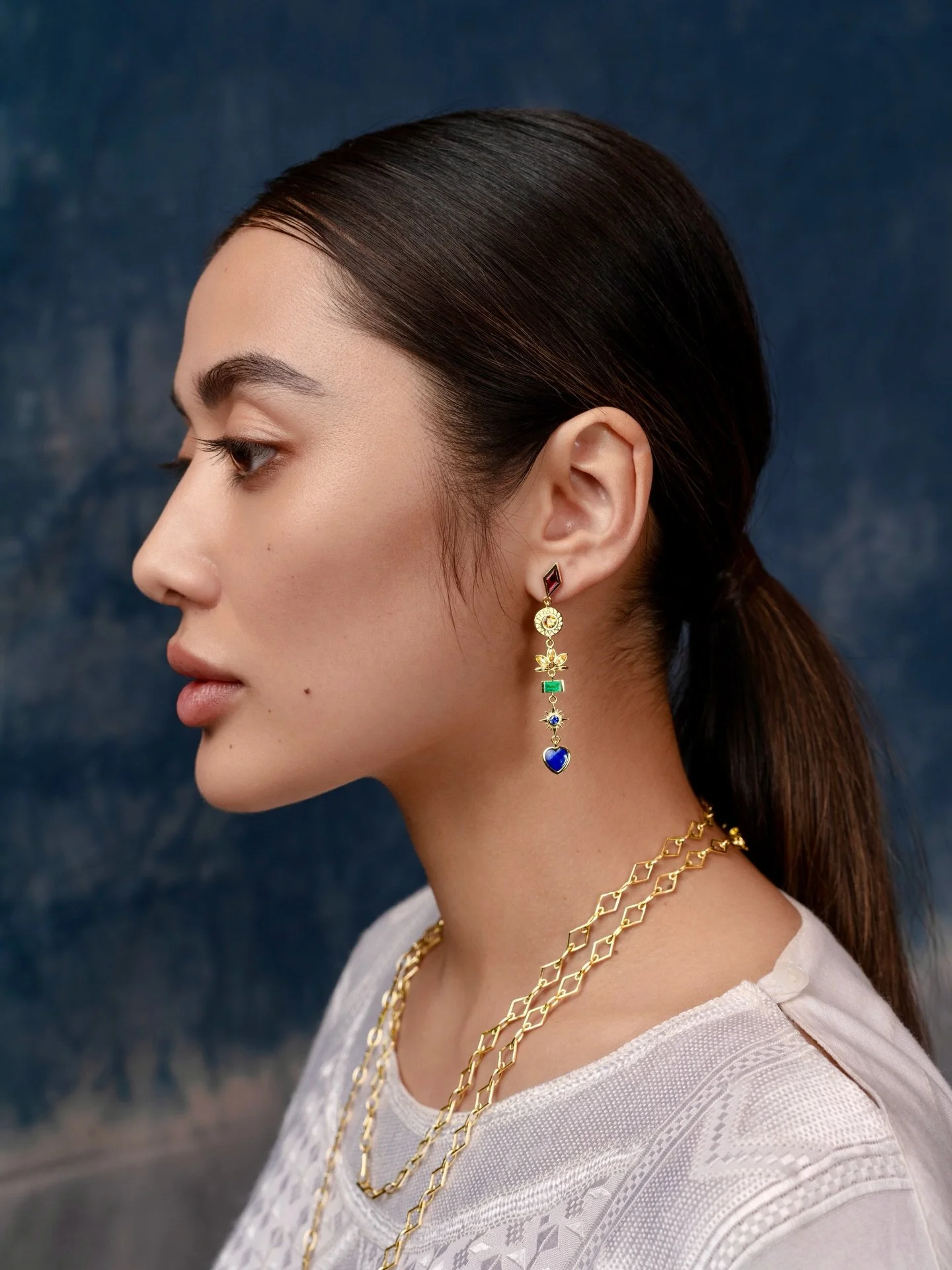 Discover the world of Mazahri earrings. Each one a modern talisman&mdash;made of symbols that carry meaning across cultures, time and space.

Rhombus for women and creativity. Sun for strength. Lotus for transcendence and renewal. Stars for guidance 