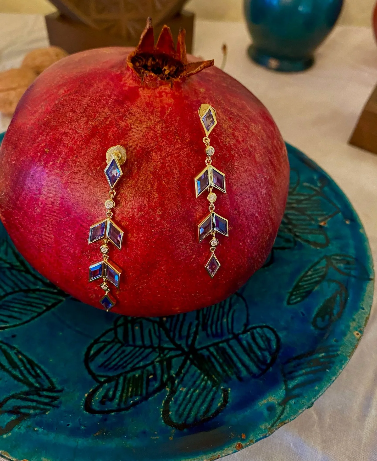 Shab-e Yalda marks the longest night of the year, a celebration of light, life, and endurance through darkness.✨

We gather and share pomegranates, dried fruits and nuts, and to read the poetry of Hafez. It&rsquo;s a reminder that beauty, abundance, 