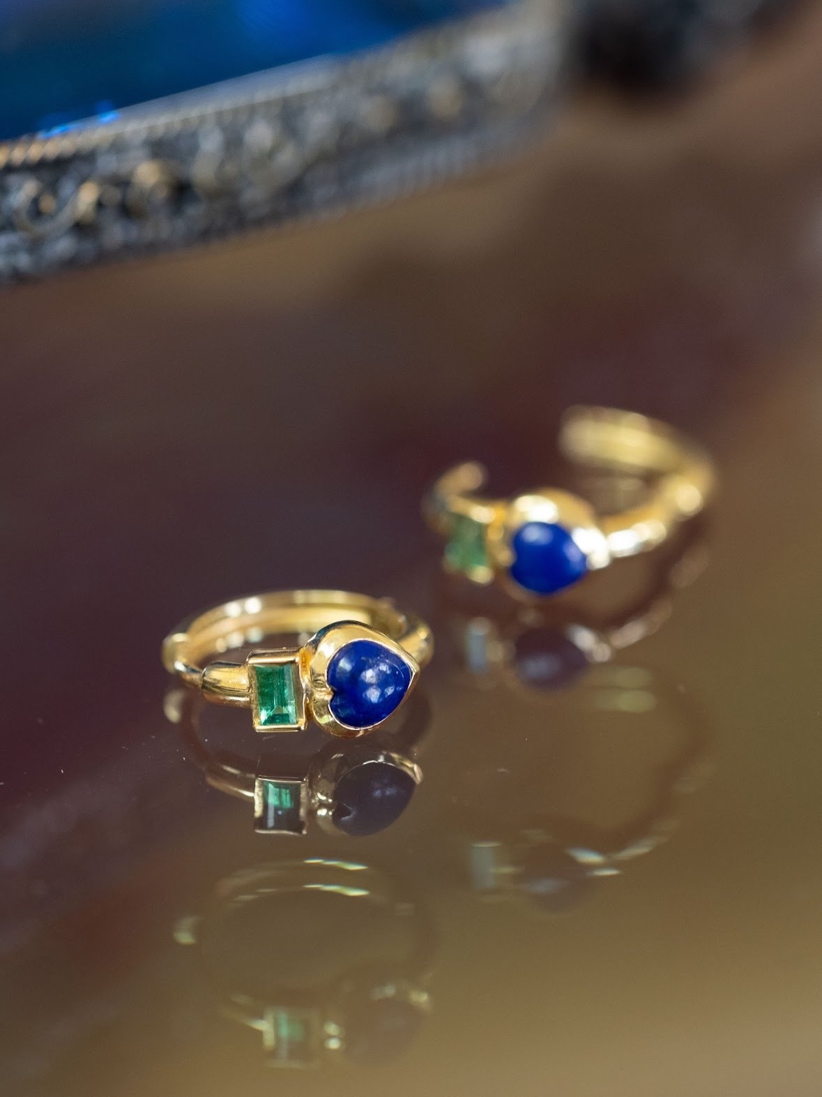 We wear our hearts on our sleeves and everywhere else.💗 The Tillya Tepe Hearts are among our most favorites, made in two signature colorways, Ruby and Turquoise or Emerald and Lapis. Distinctive yet easy to wear, they go with everything. I wear mine