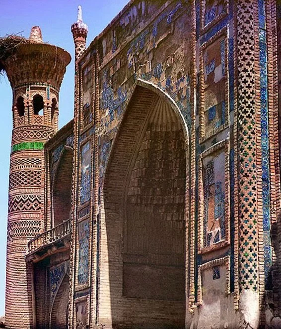 Eid and Nowroz Mubarak to you all my loves! This year these two celebrations fall on the same day, Eid marking the end of Ramadan&mdash;a month of purification, prayers, and contemplation and Nowroz (literally New Day)&mdash;the celebration of a new 