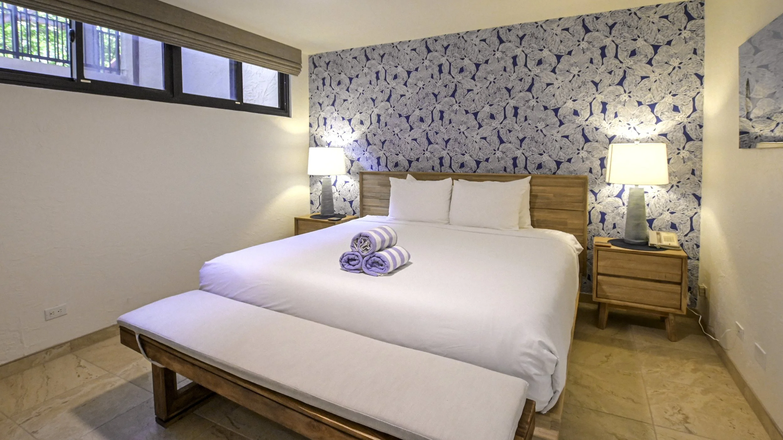 PapaK303_26_ Primary Bed_01.jpg