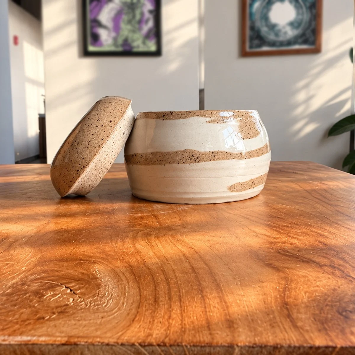 two_tone_swirl_jar_9.jpg