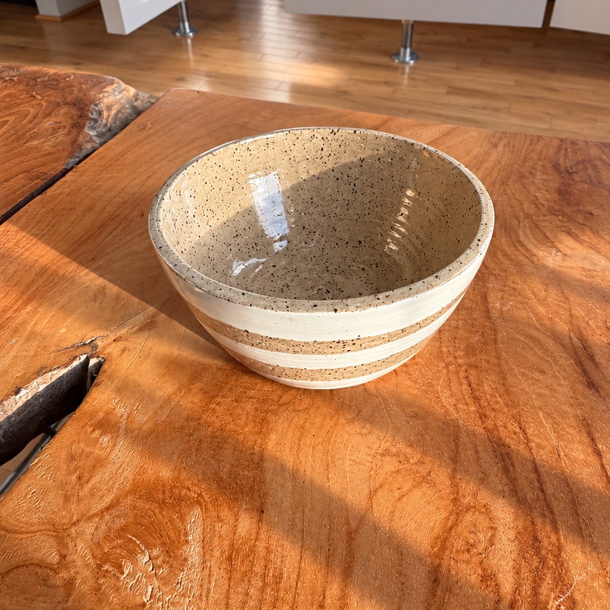 earthline_ceramic_bowl_4.jpg