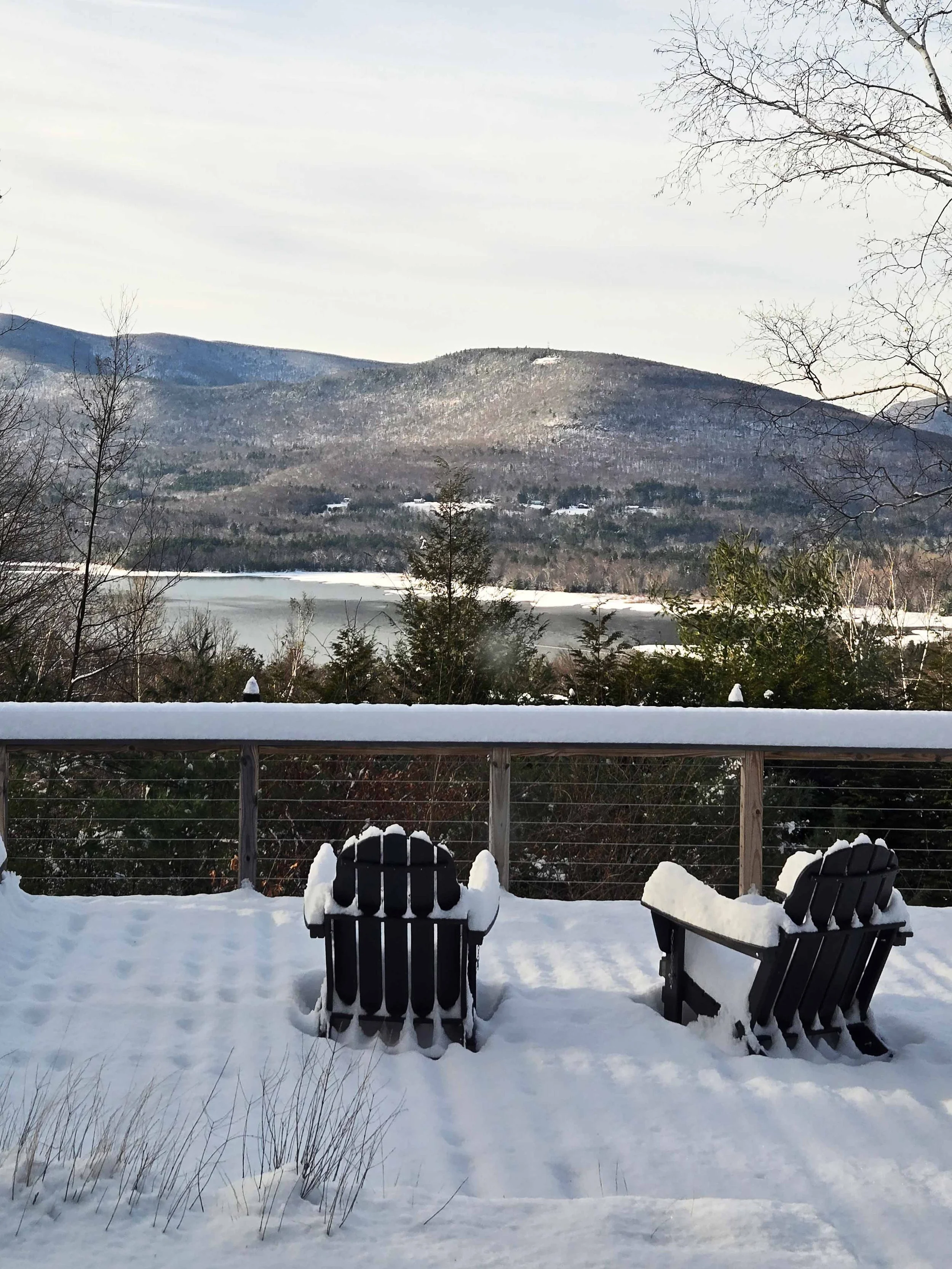 stylish-mountain-house-with-reservoir-views-Winter-deck-mountainview.jpg