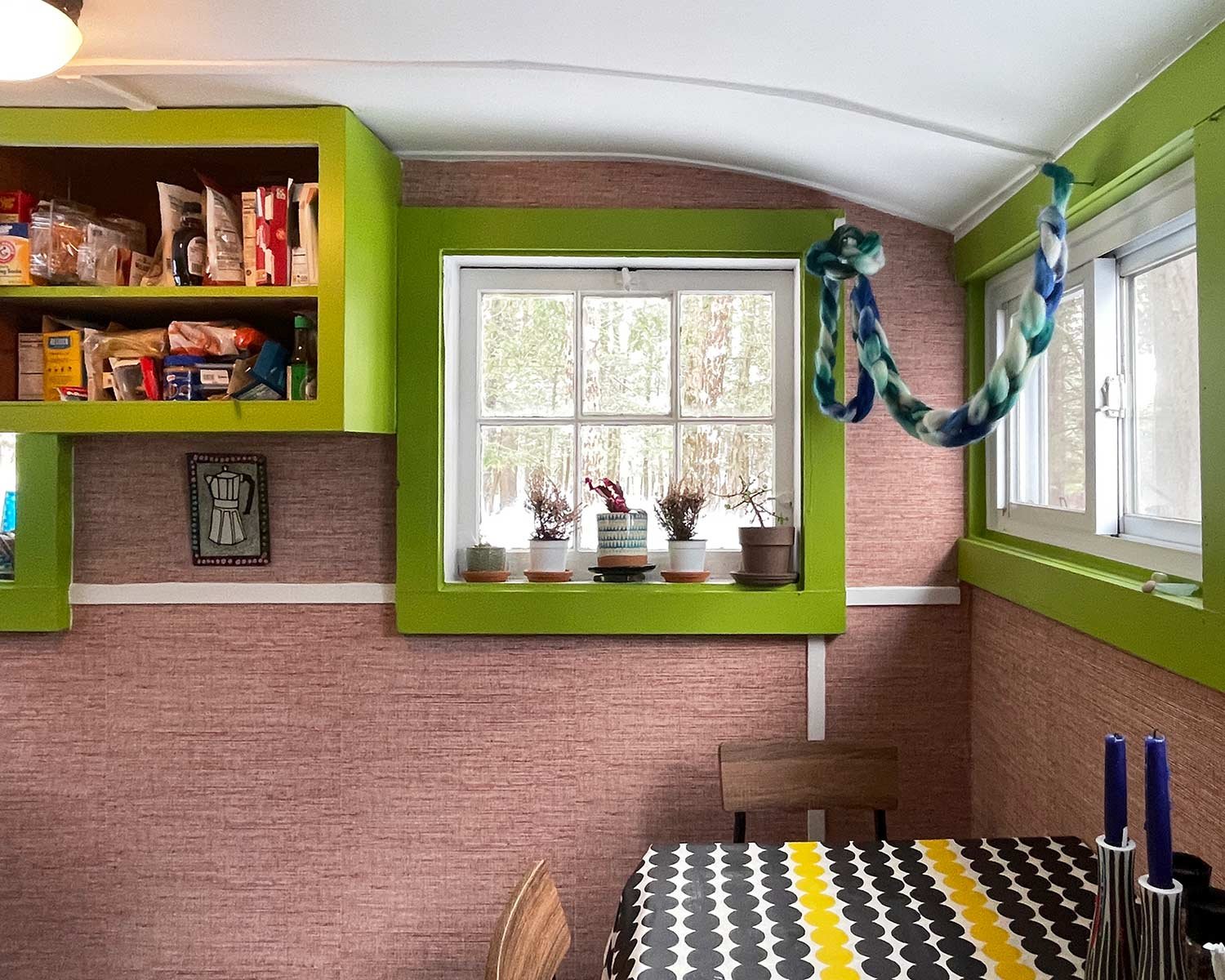 little-red-caboose-cabin-woodstock-kitchen-1.jpg
