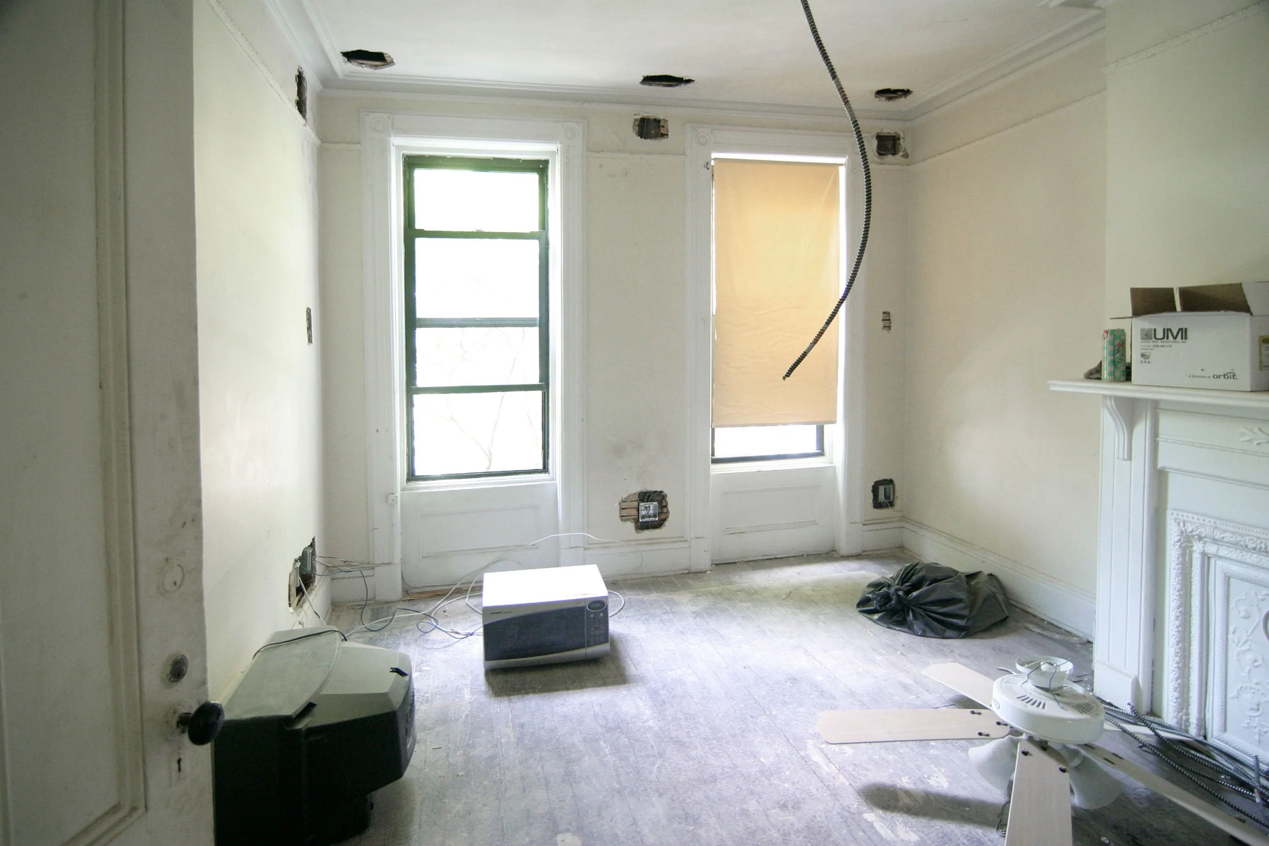 bedroomreverseelectric.jpg