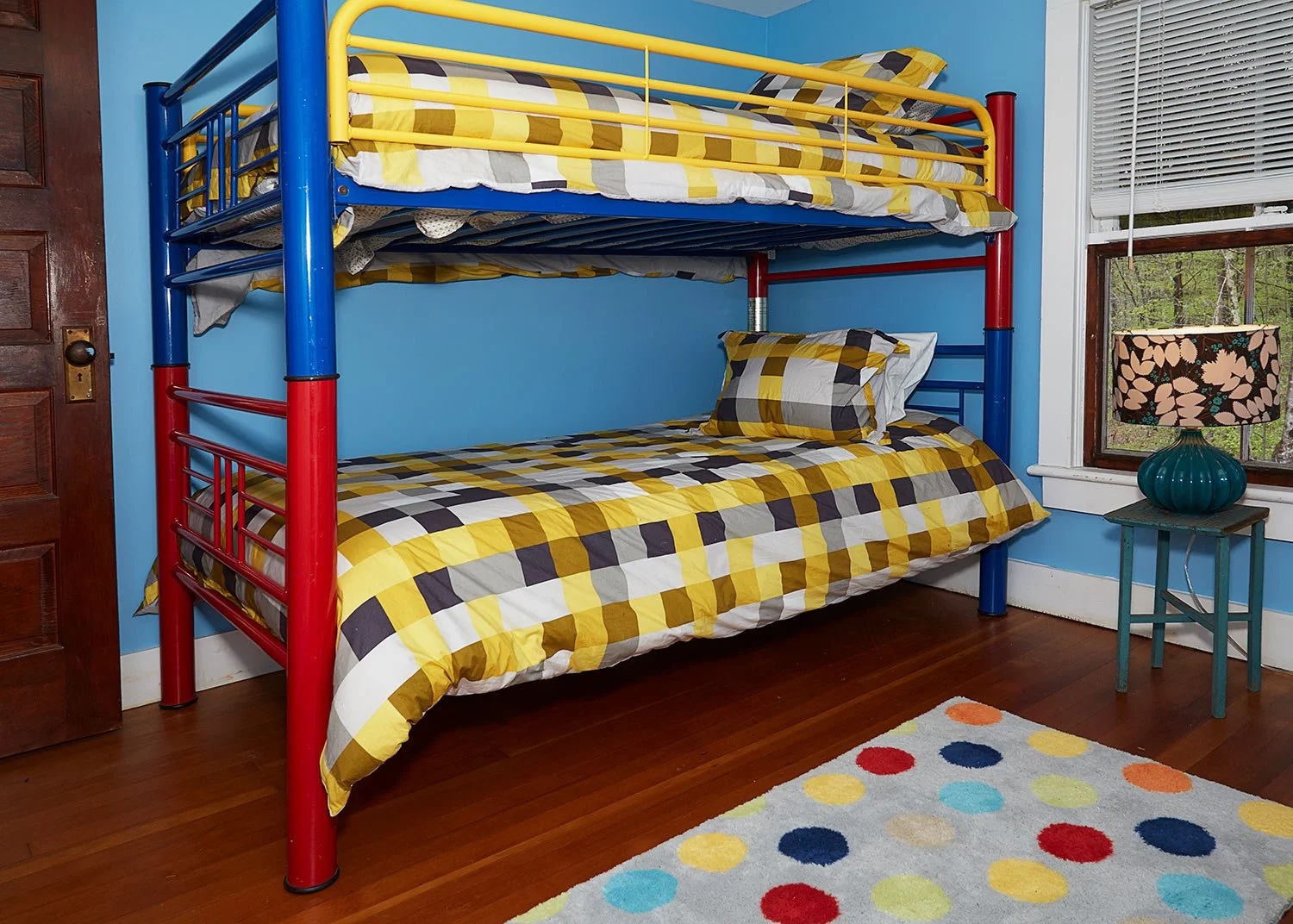 spacious-phoenicia-farmhouse-with-mountain-views-bunkbeds.jpg