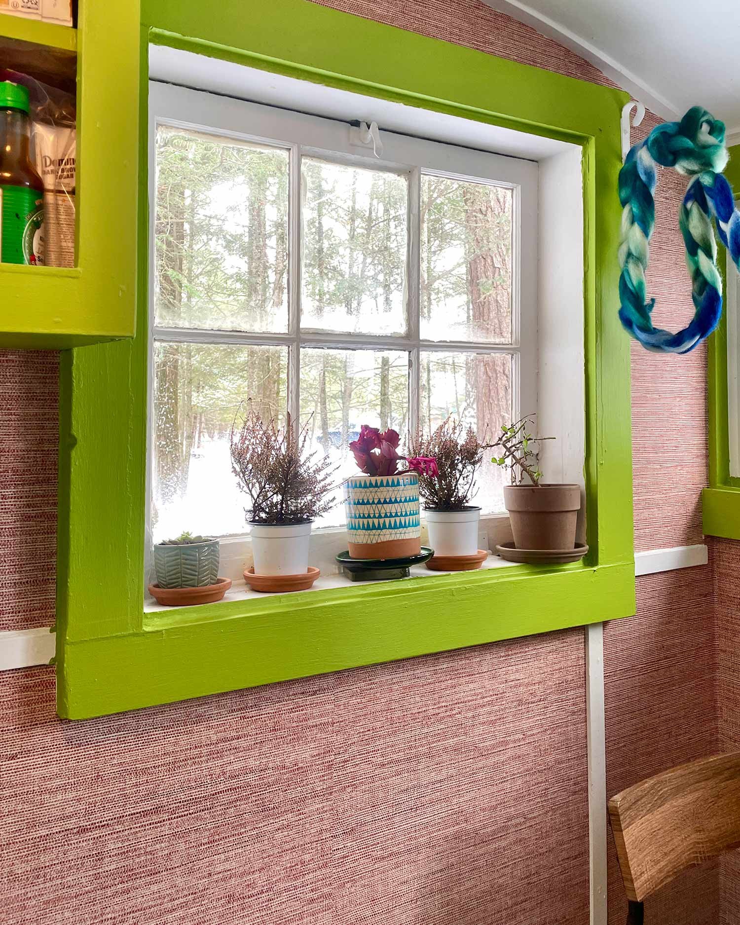 little-red-caboose-cabin-woodstock-kitchen-casement.jpg