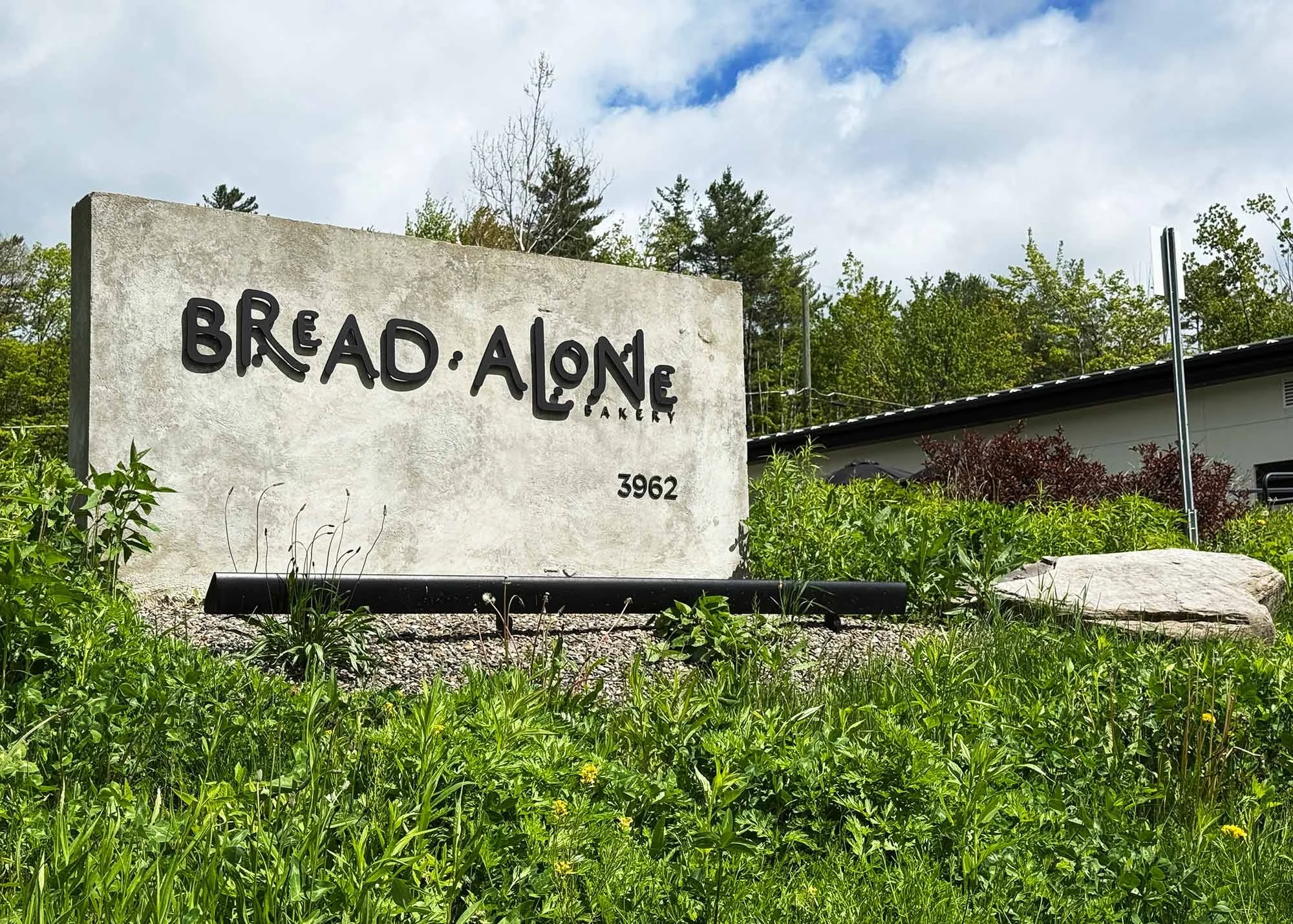 catskills-bread-alone-stone-sign-boiceville.jpg