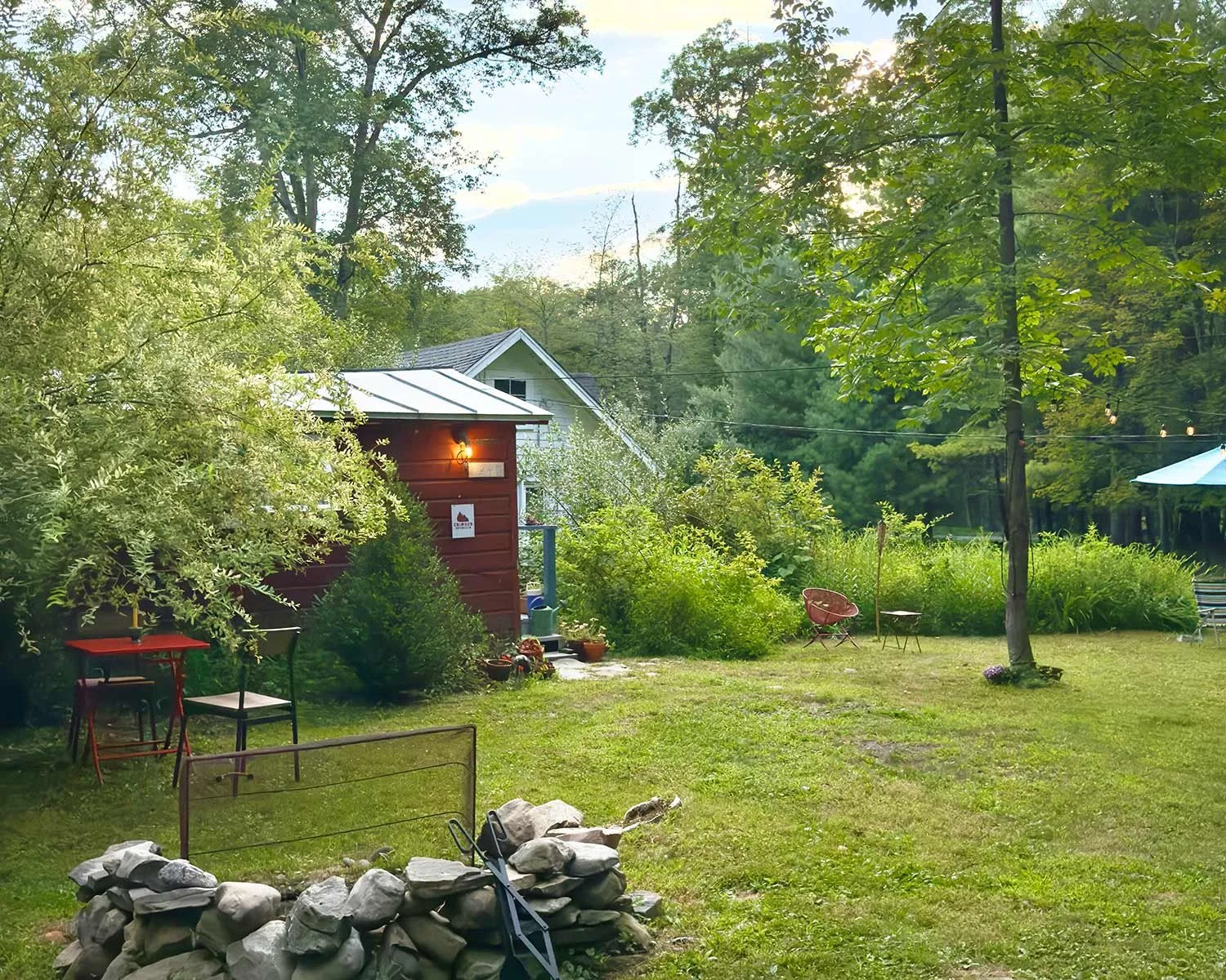 little-red-caboose-cabin-woodstock-angle-front-exterior.jpg