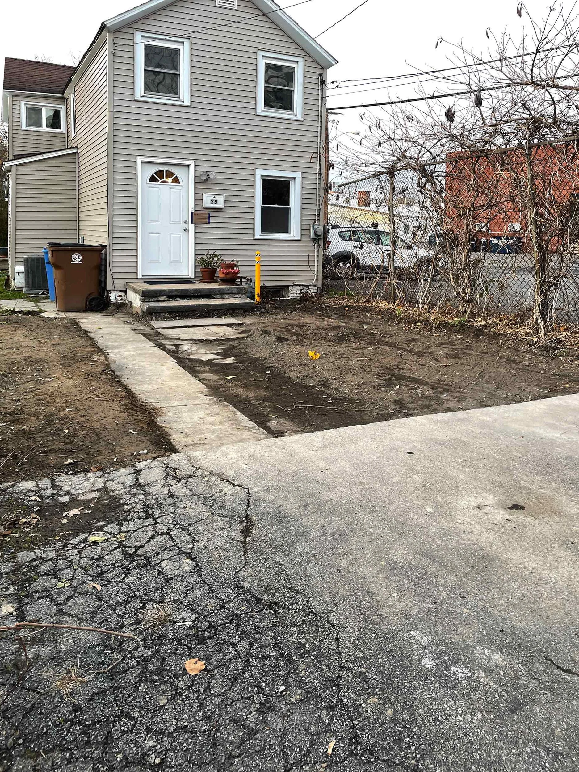 crimsonprojectgallery1_drivewayprereno.jpg