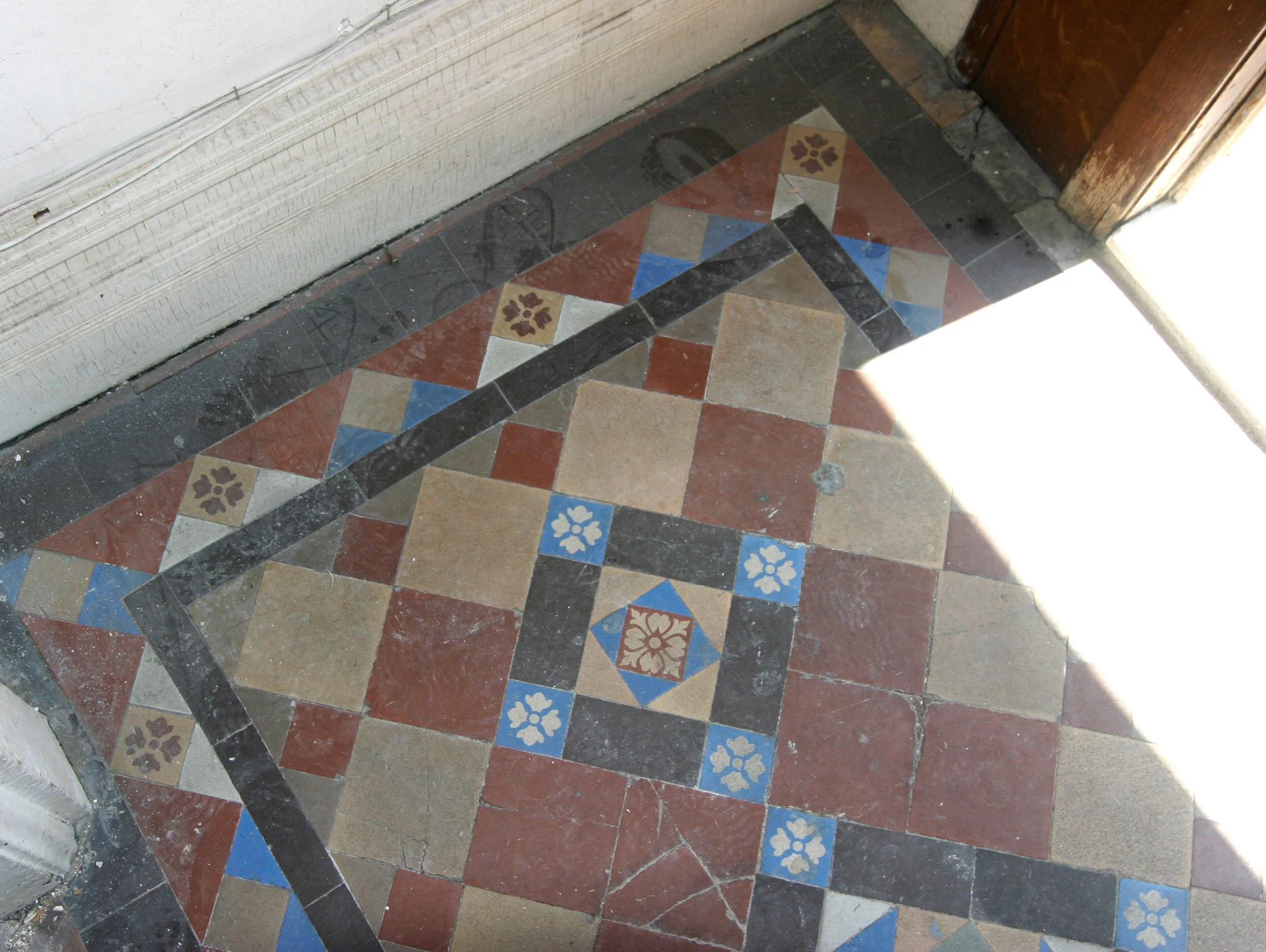 macd2tilevesbefore.jpg
