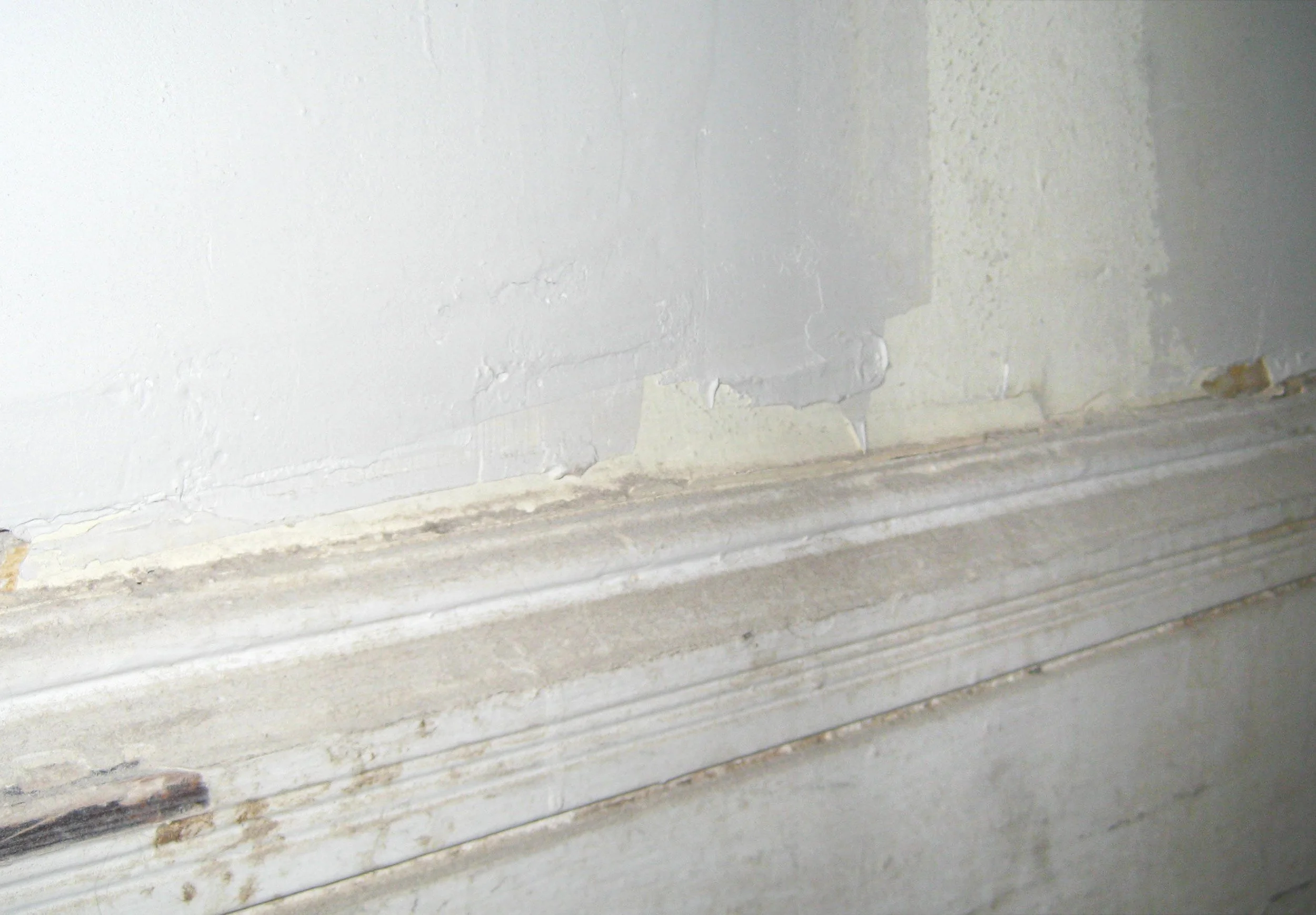 wallmoldings.jpg